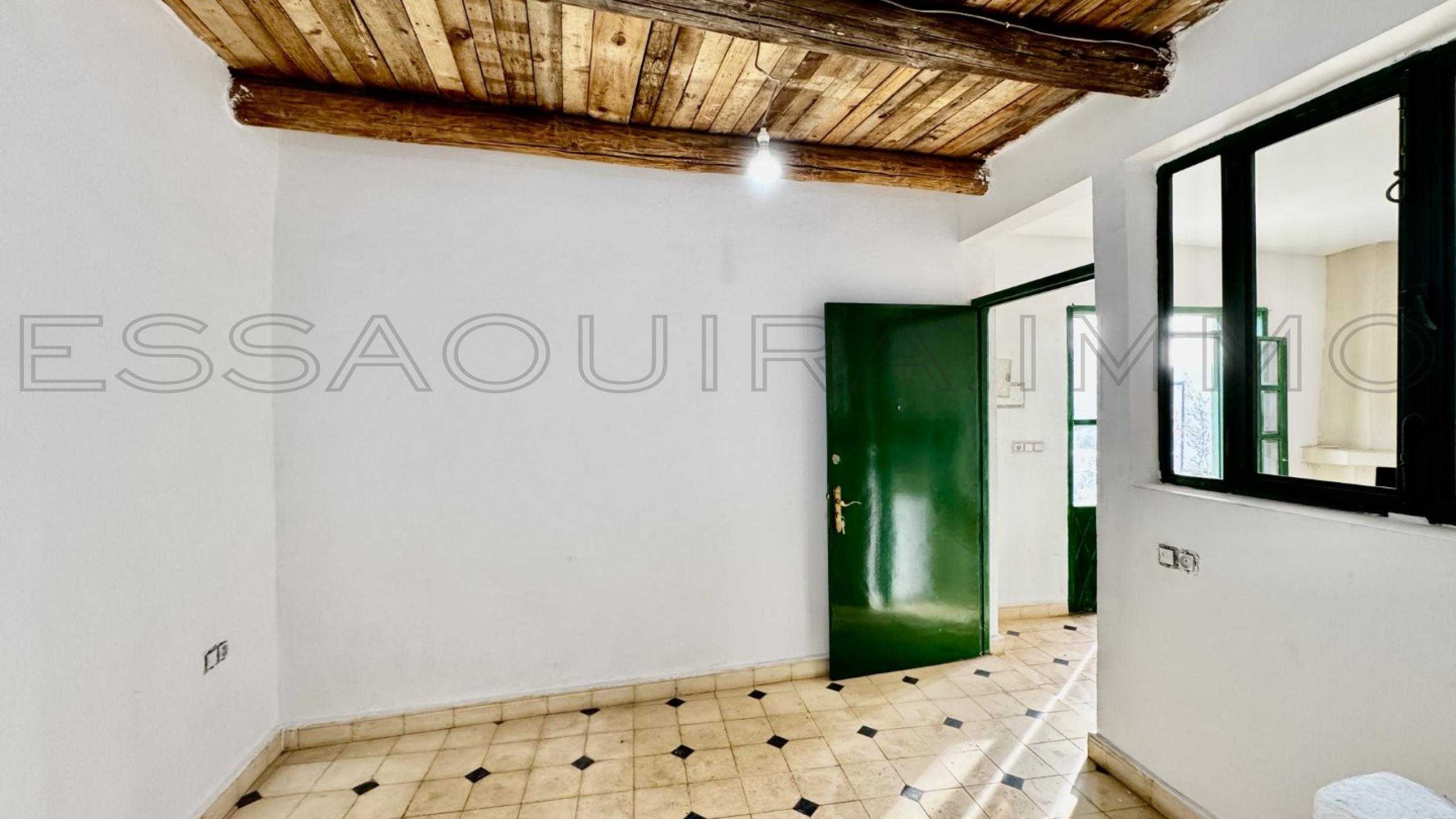 maison de 100 m² sur un terrain de 0 m²