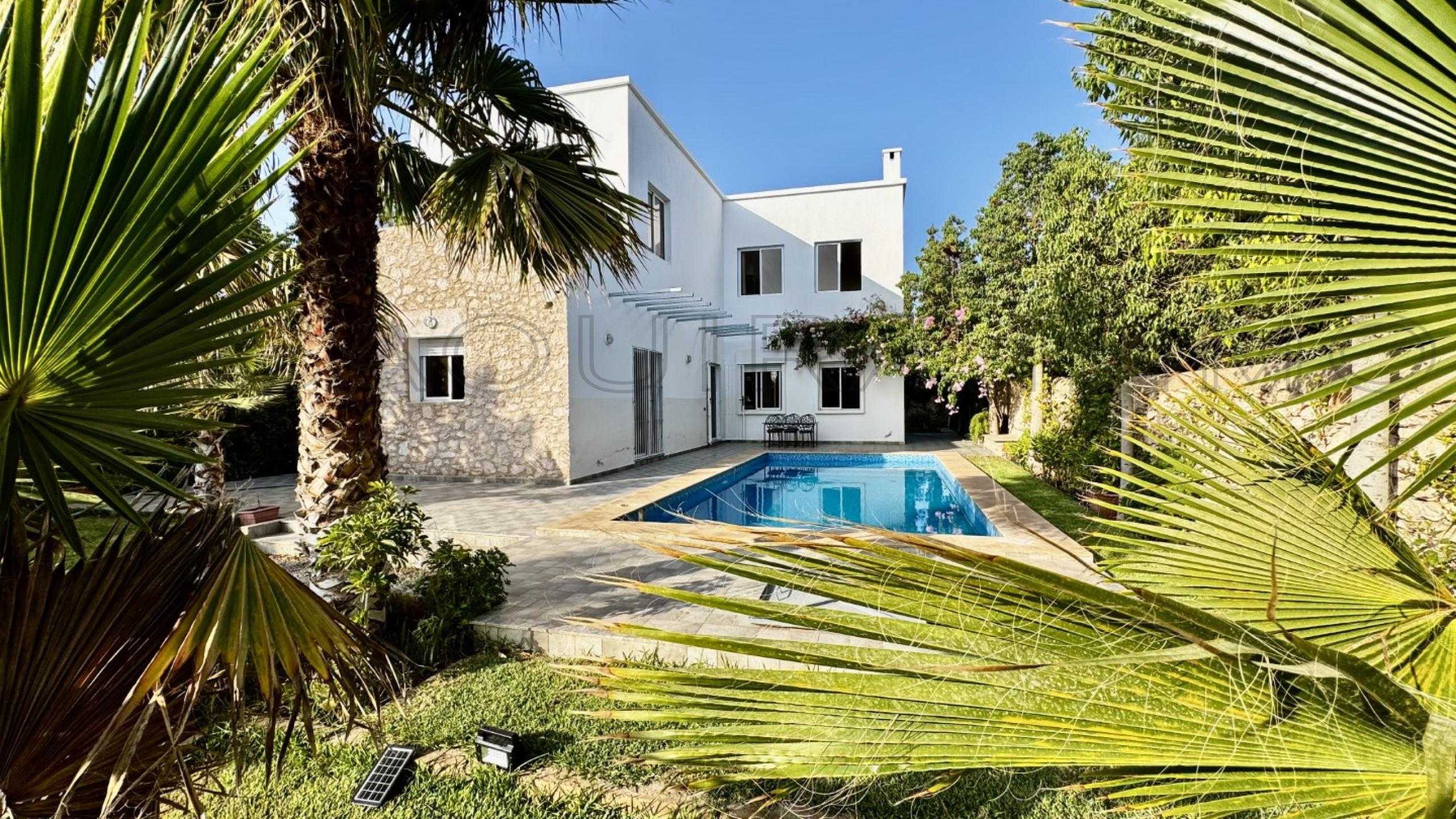 villa avec piscine