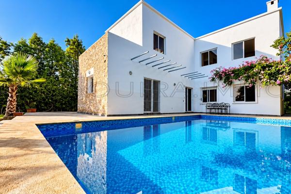 Agréable Villa Lumineuse - Secteur recherché