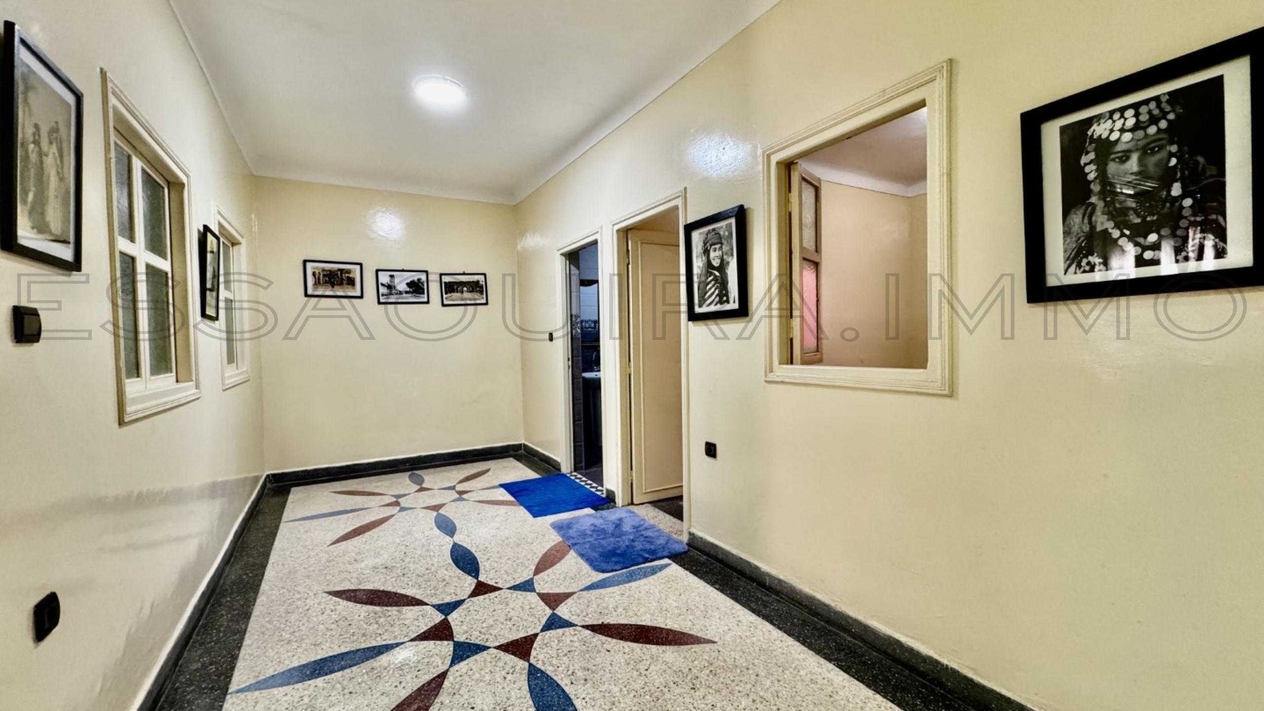 appartement avec réfrigérateur