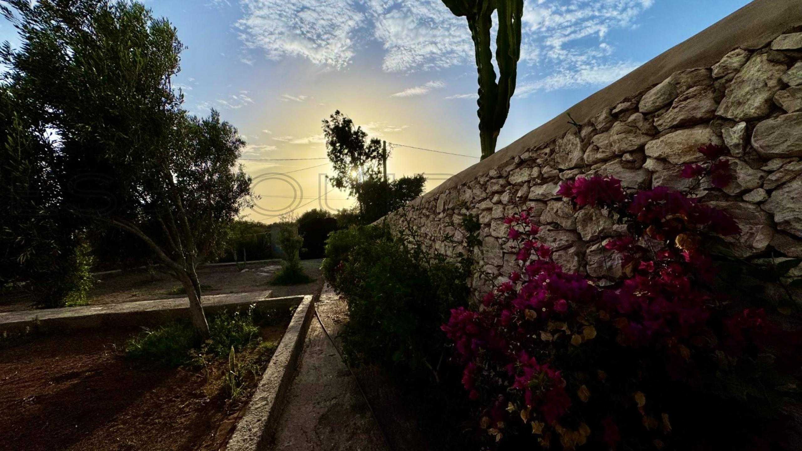 villa de 240 m² sur un terrain de 900 m²