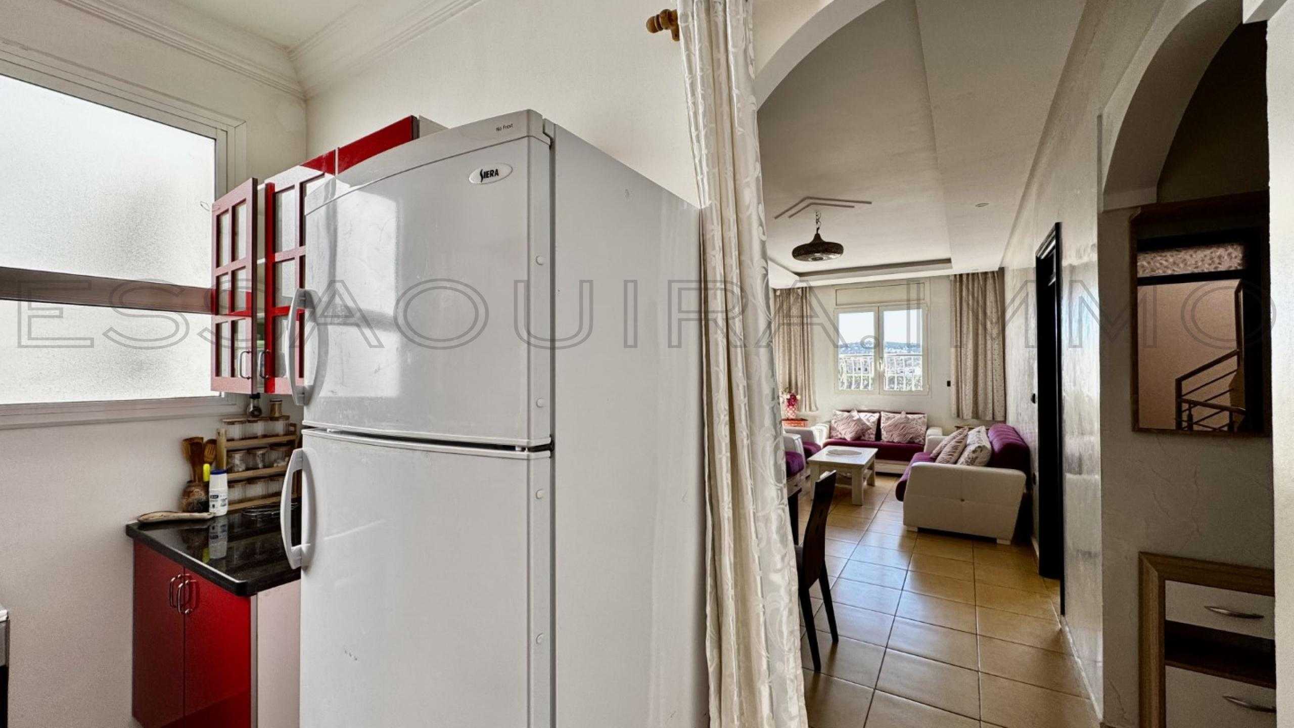 appartement avec réfrigérateur