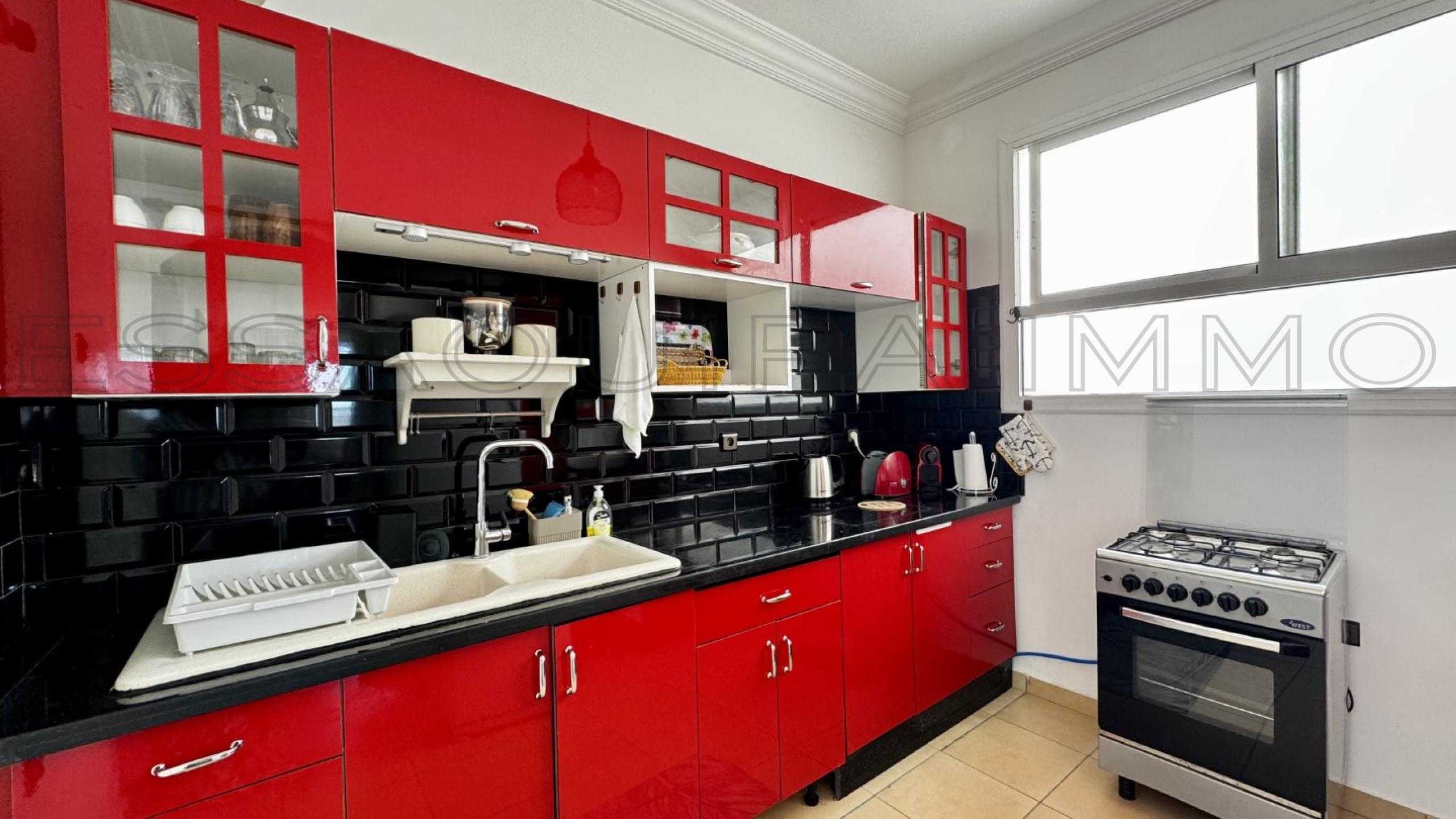 appartement avec cuisinière