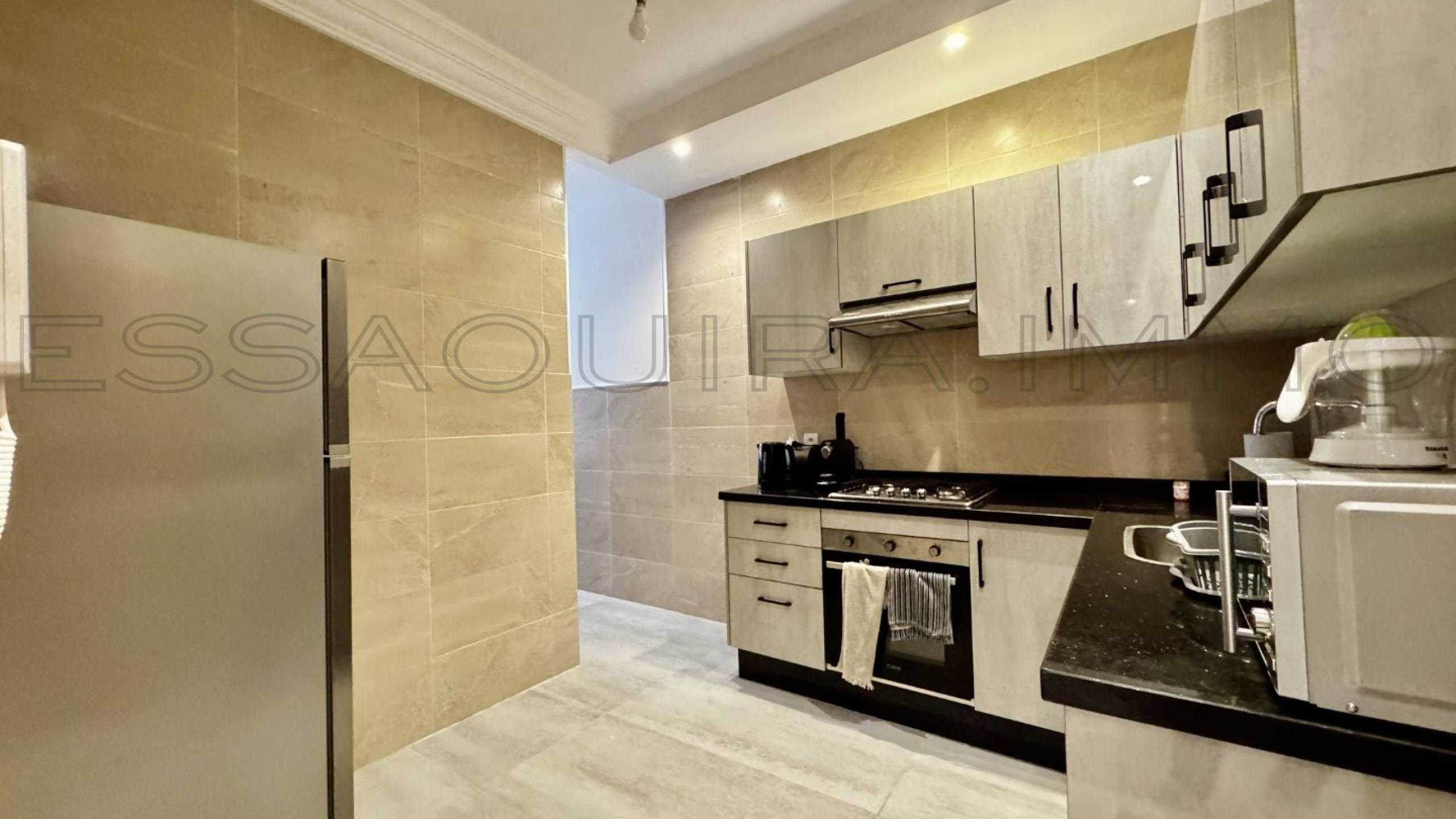 appartement avec 2 chambres et 2 salles de bain