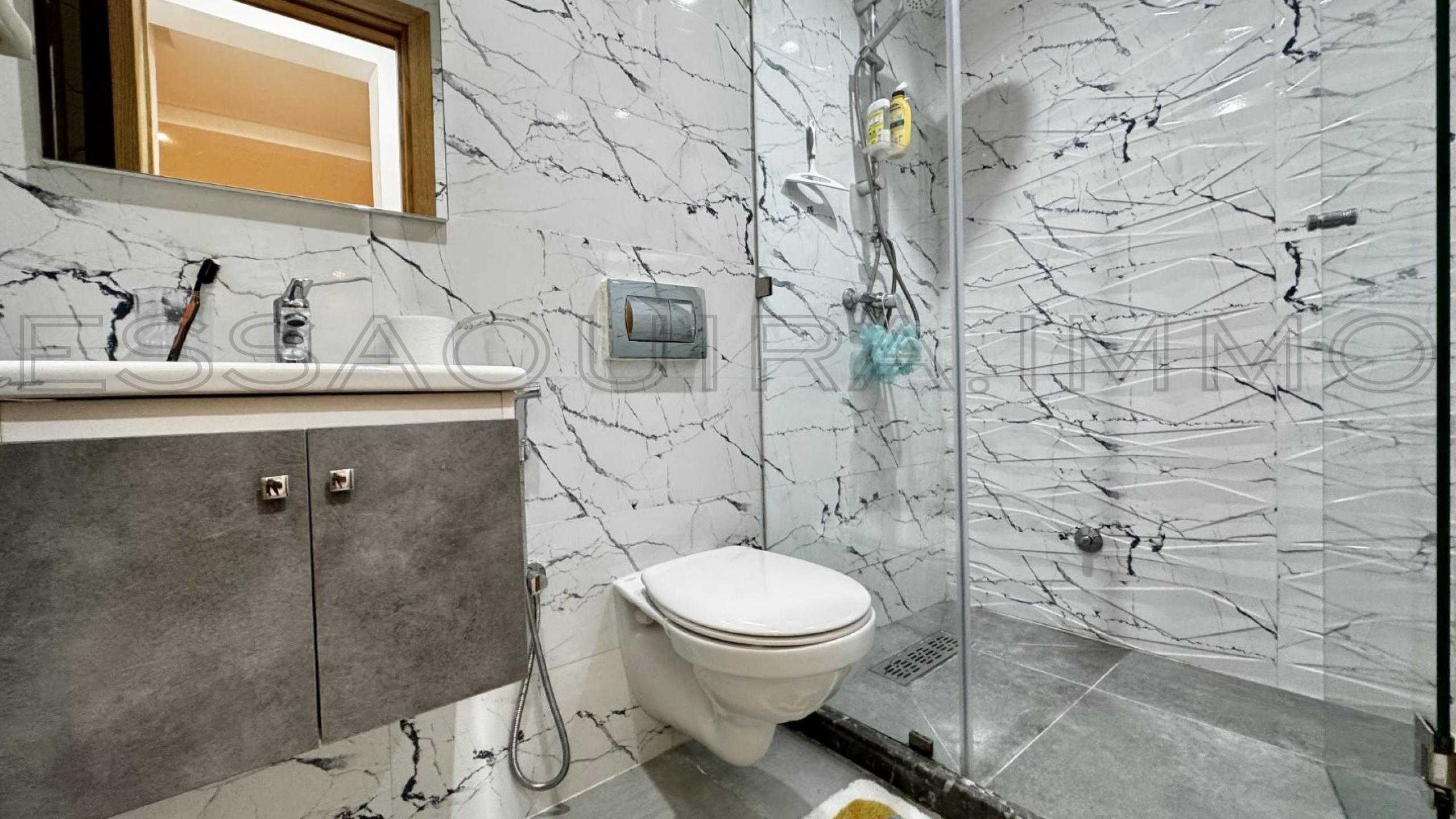 appartement avec micro onde