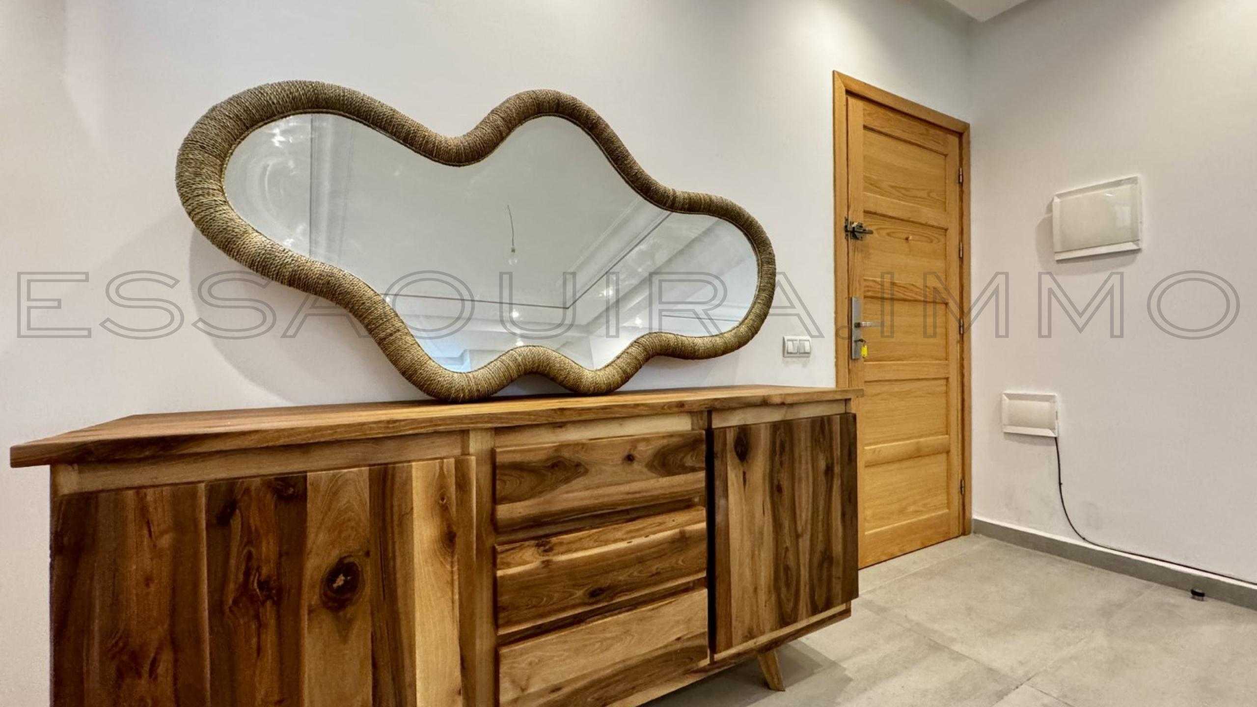 appartement avec 2 chambres et 2 salles de bain