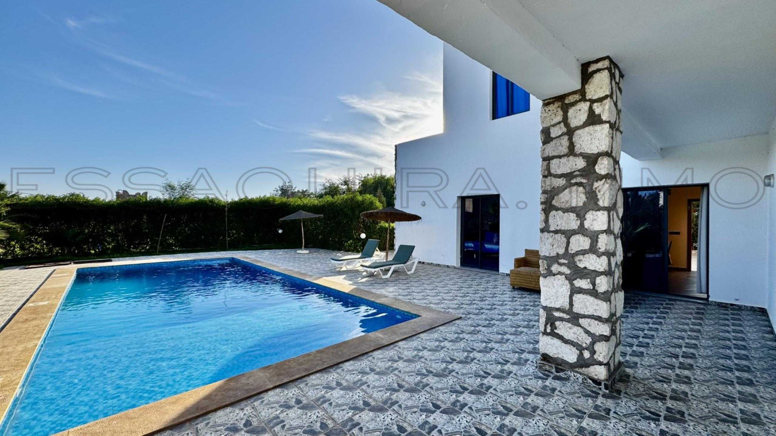 villa de 320 m² sur un terrain de 0 m²