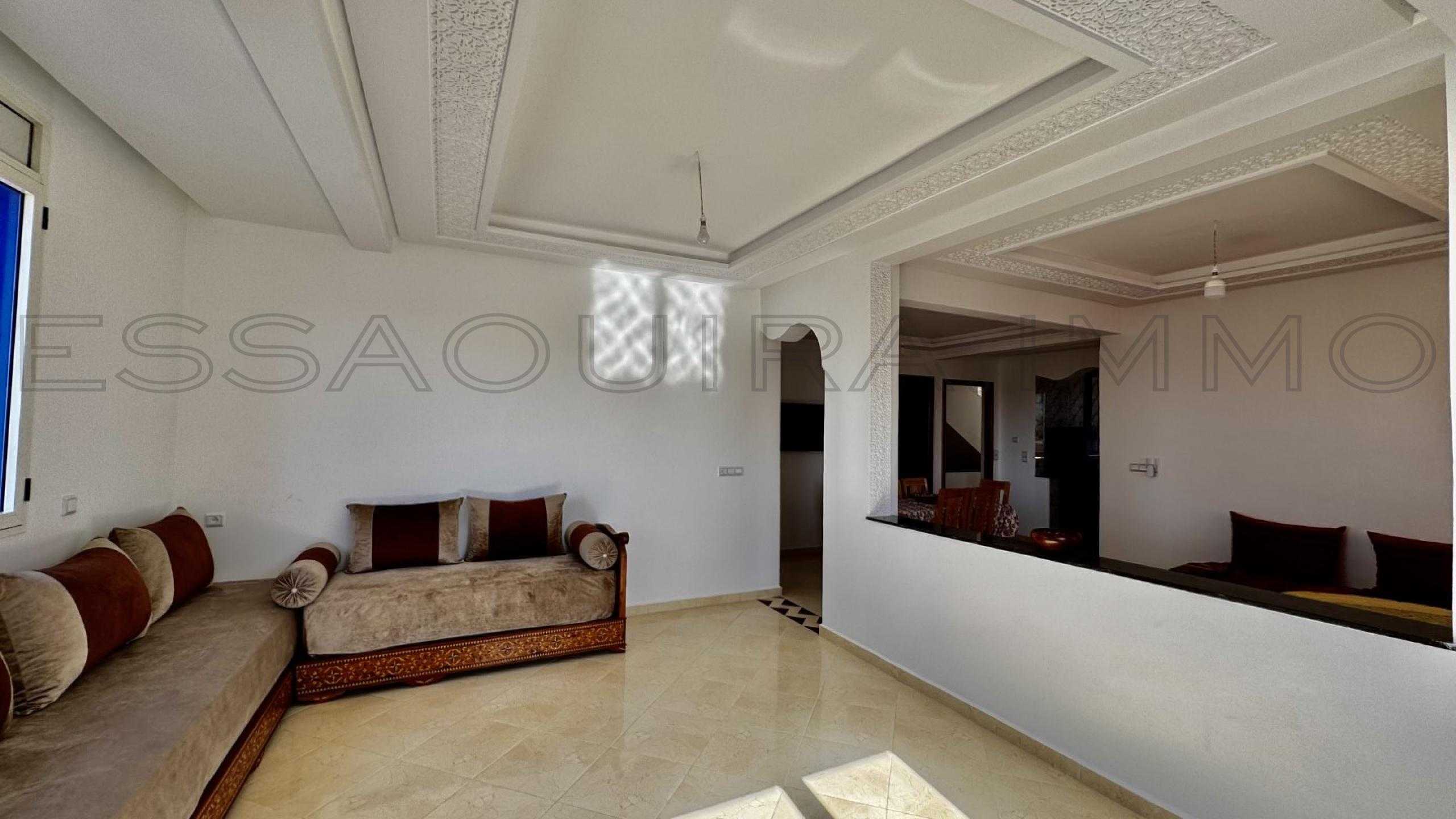 appartement avec 2 chambres et 1 salle de bain