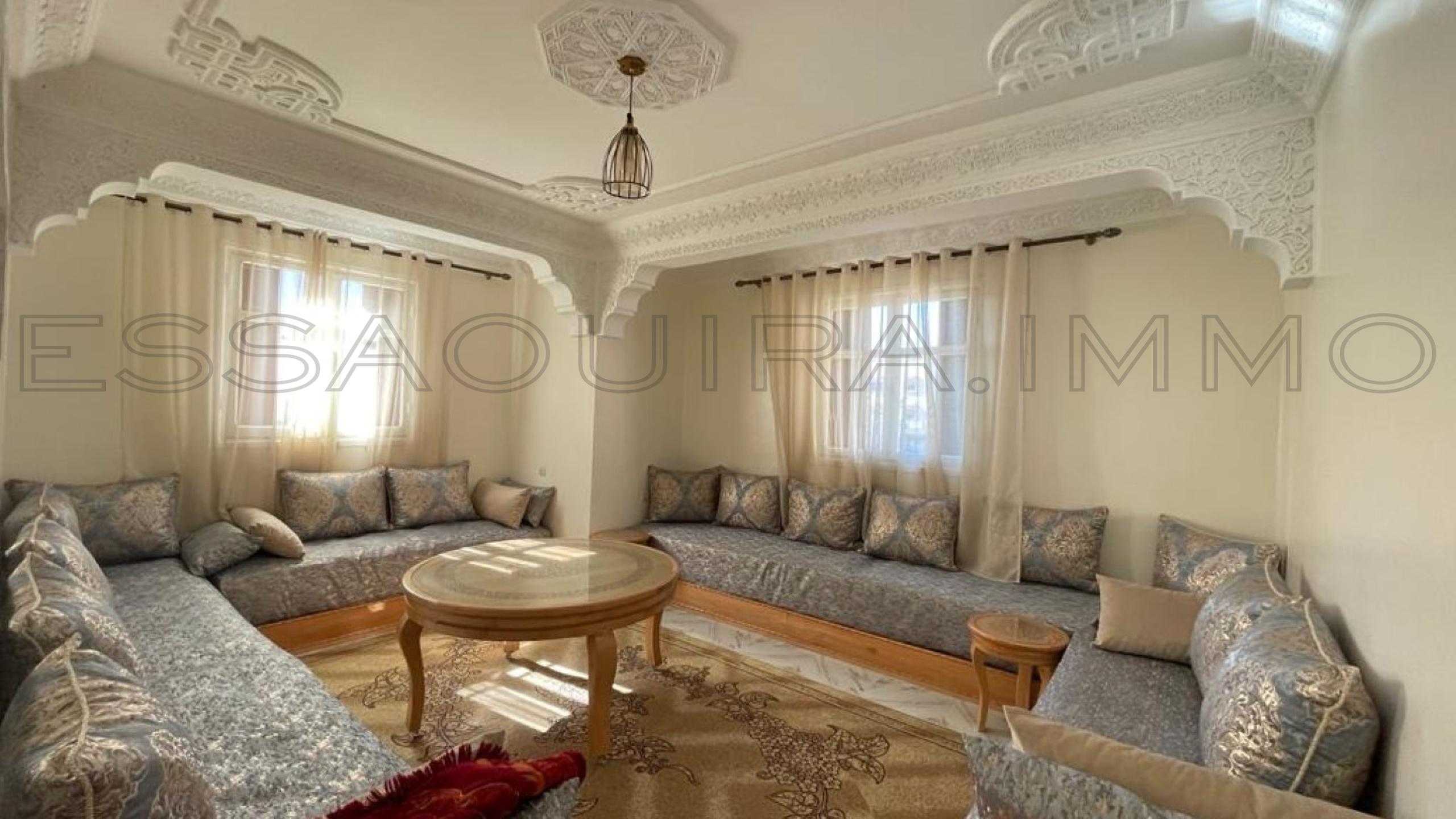 appartement avec réfrigérateur