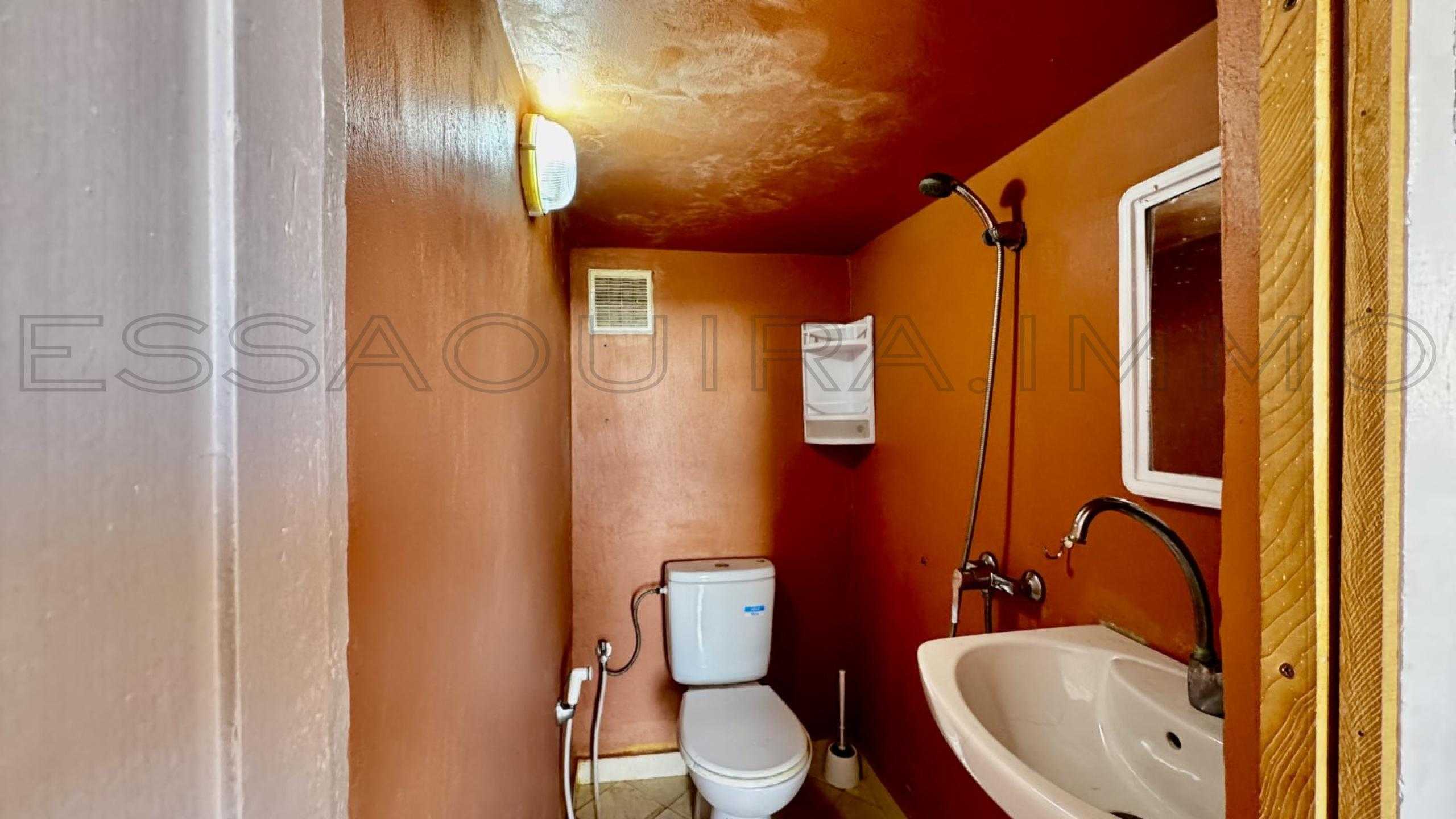 maison avec réfrigérateur