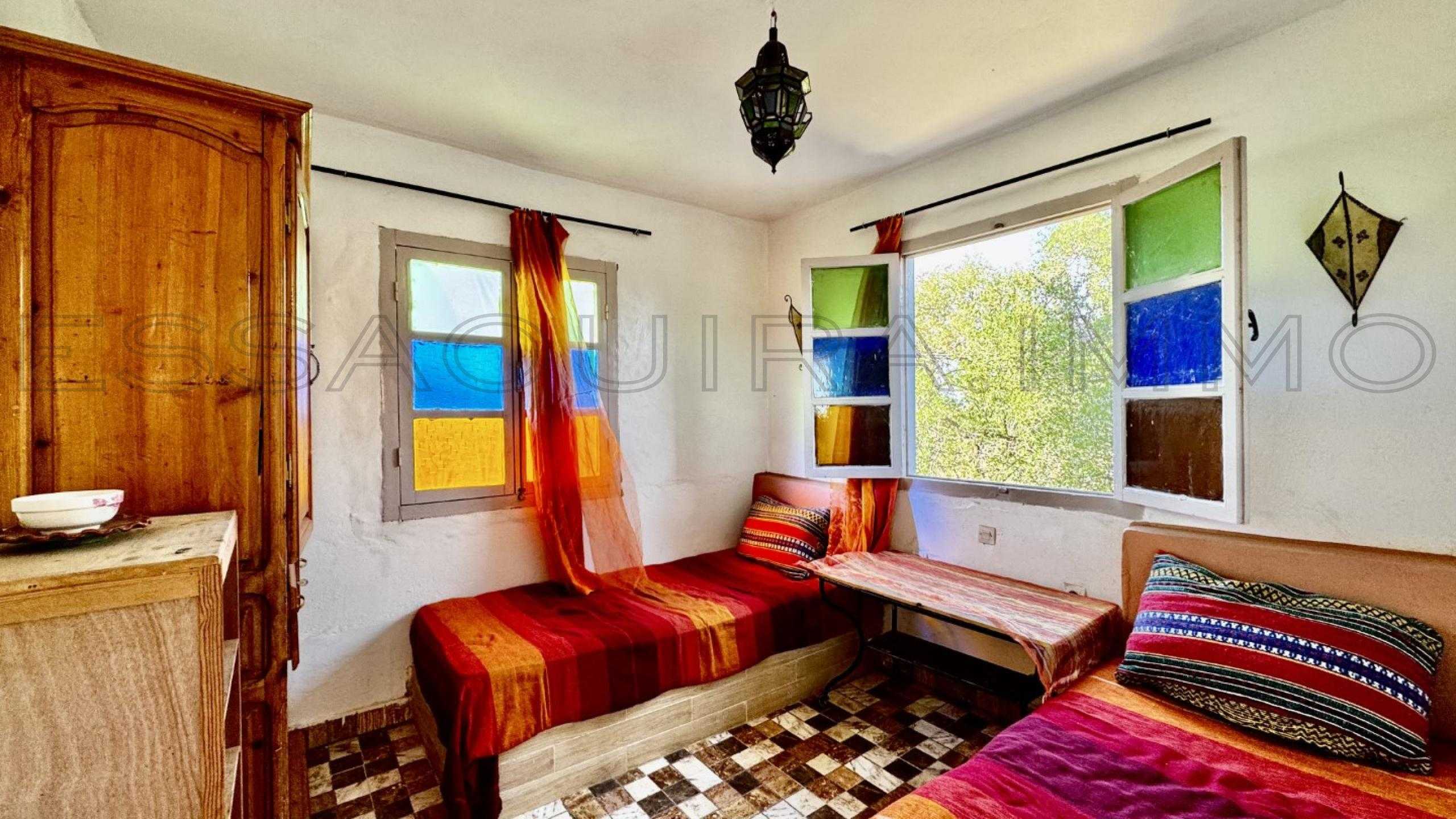 maison avec cuisinière