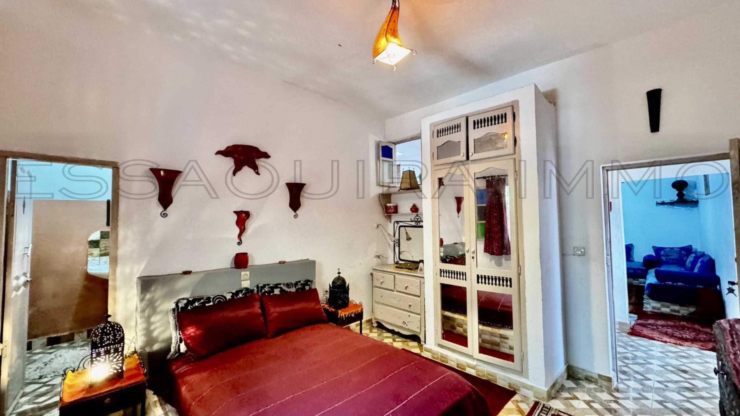 maison avec réfrigérateur