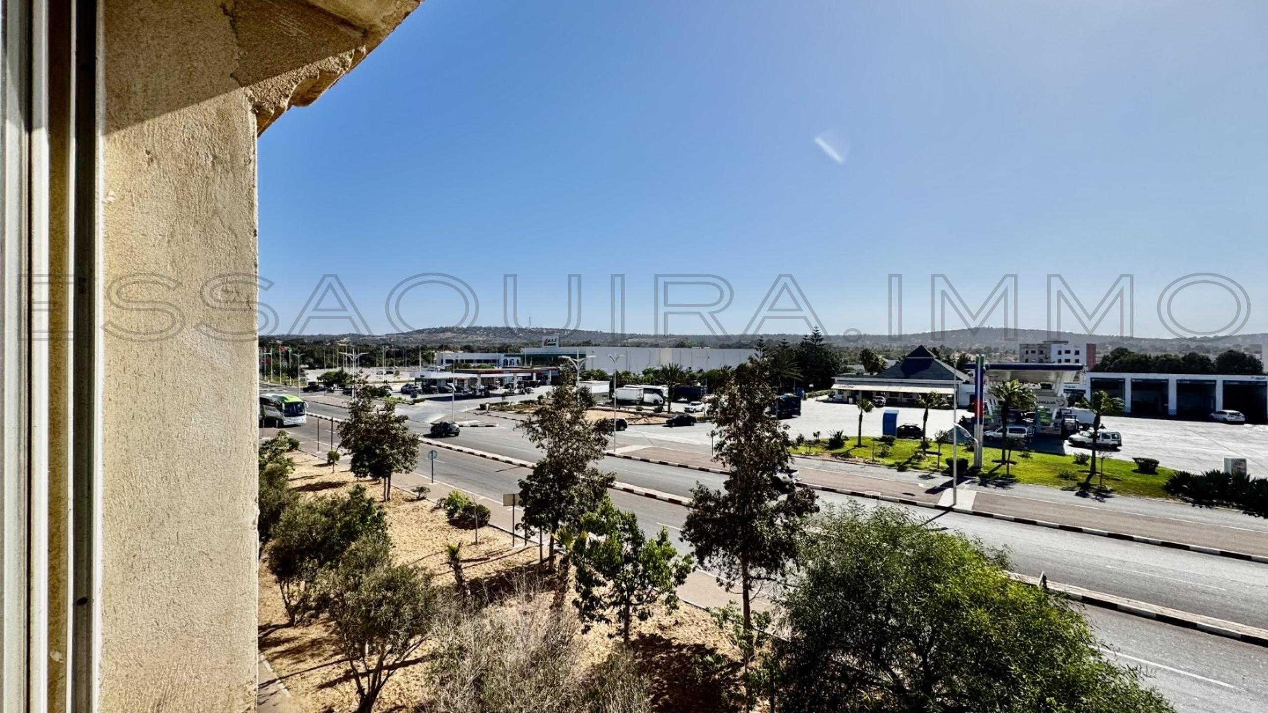 appartement avec 2 chambres et 1 salle de bain