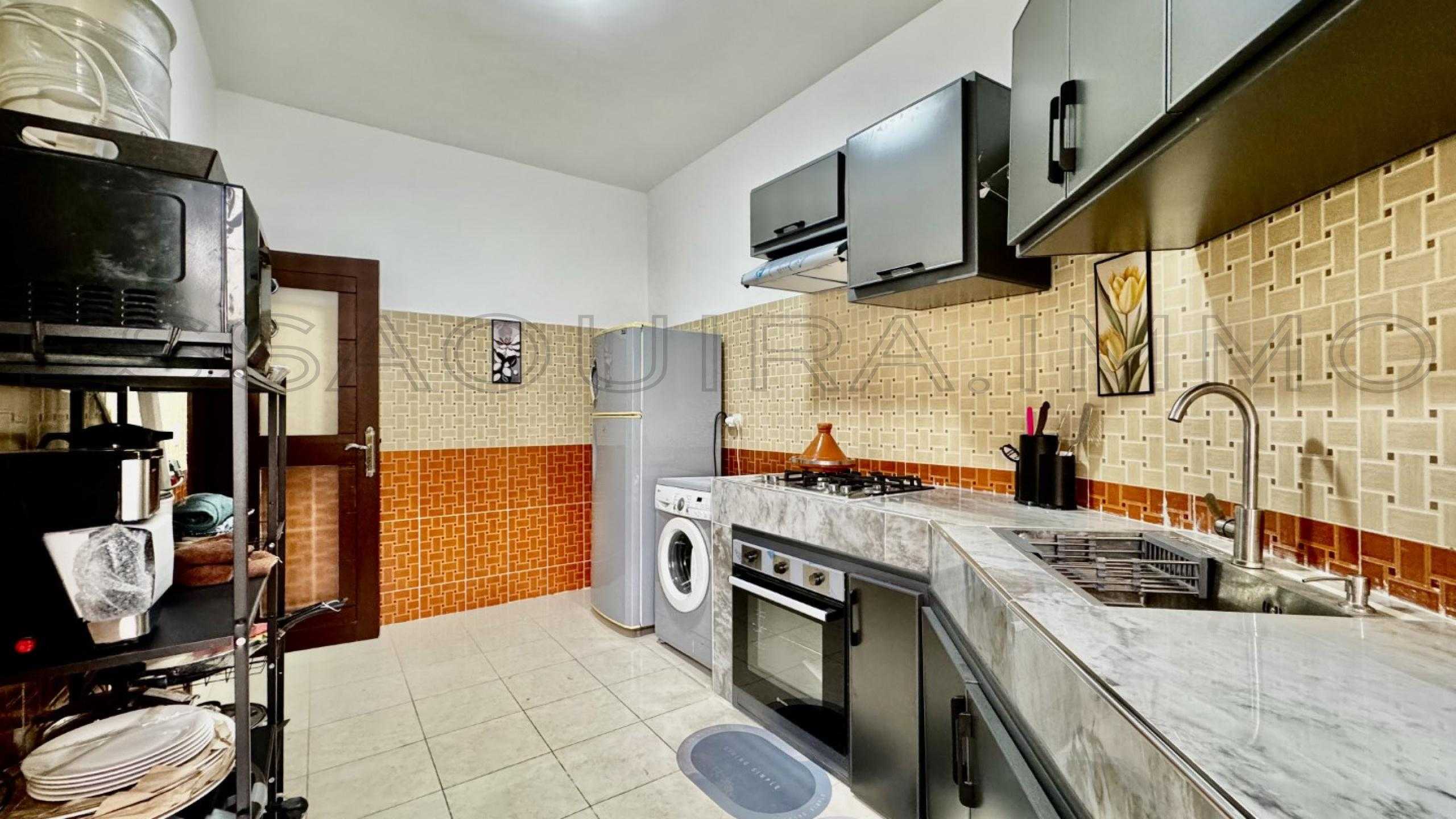 appartement avec 2 chambres et 1 salle de bain