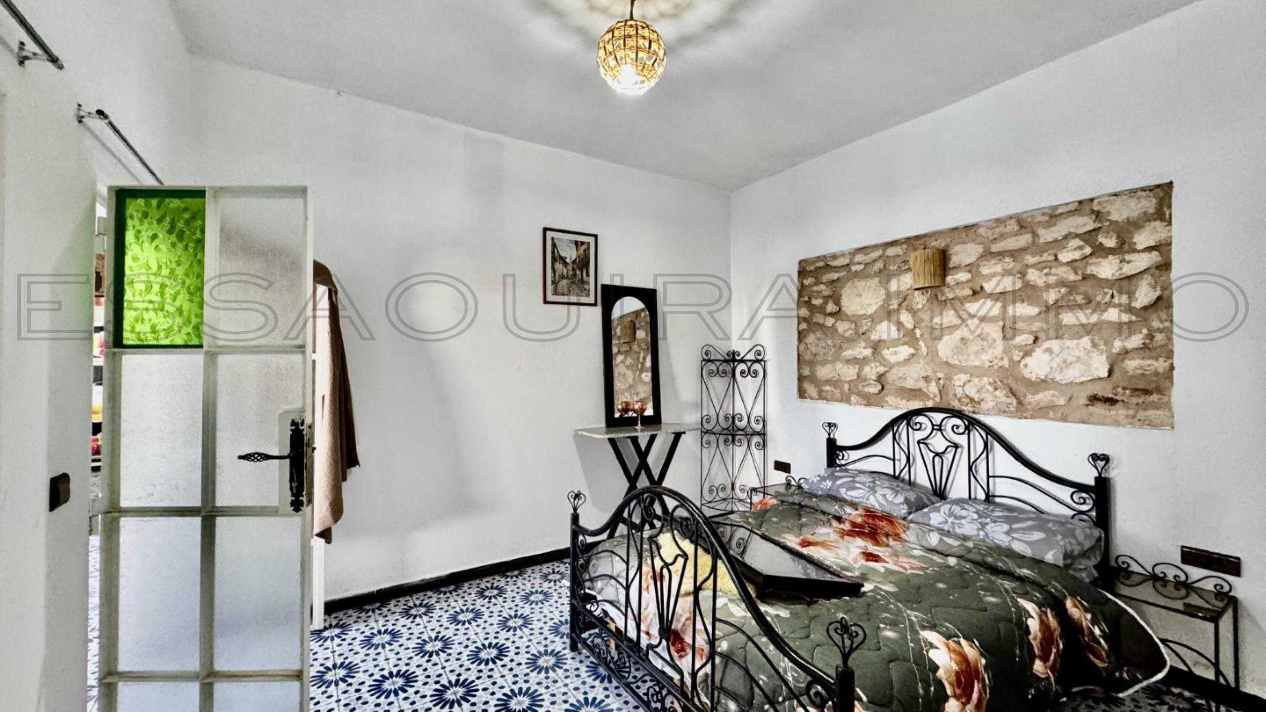 villa avec 4 chambres et 5 salles de bain