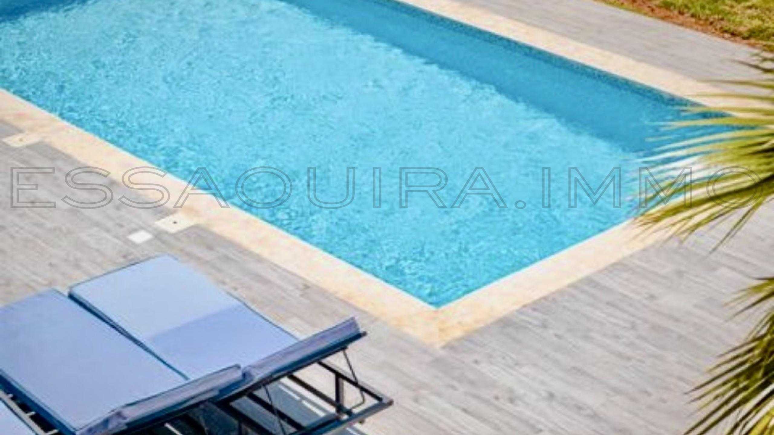 villa à 2 500€ /mois