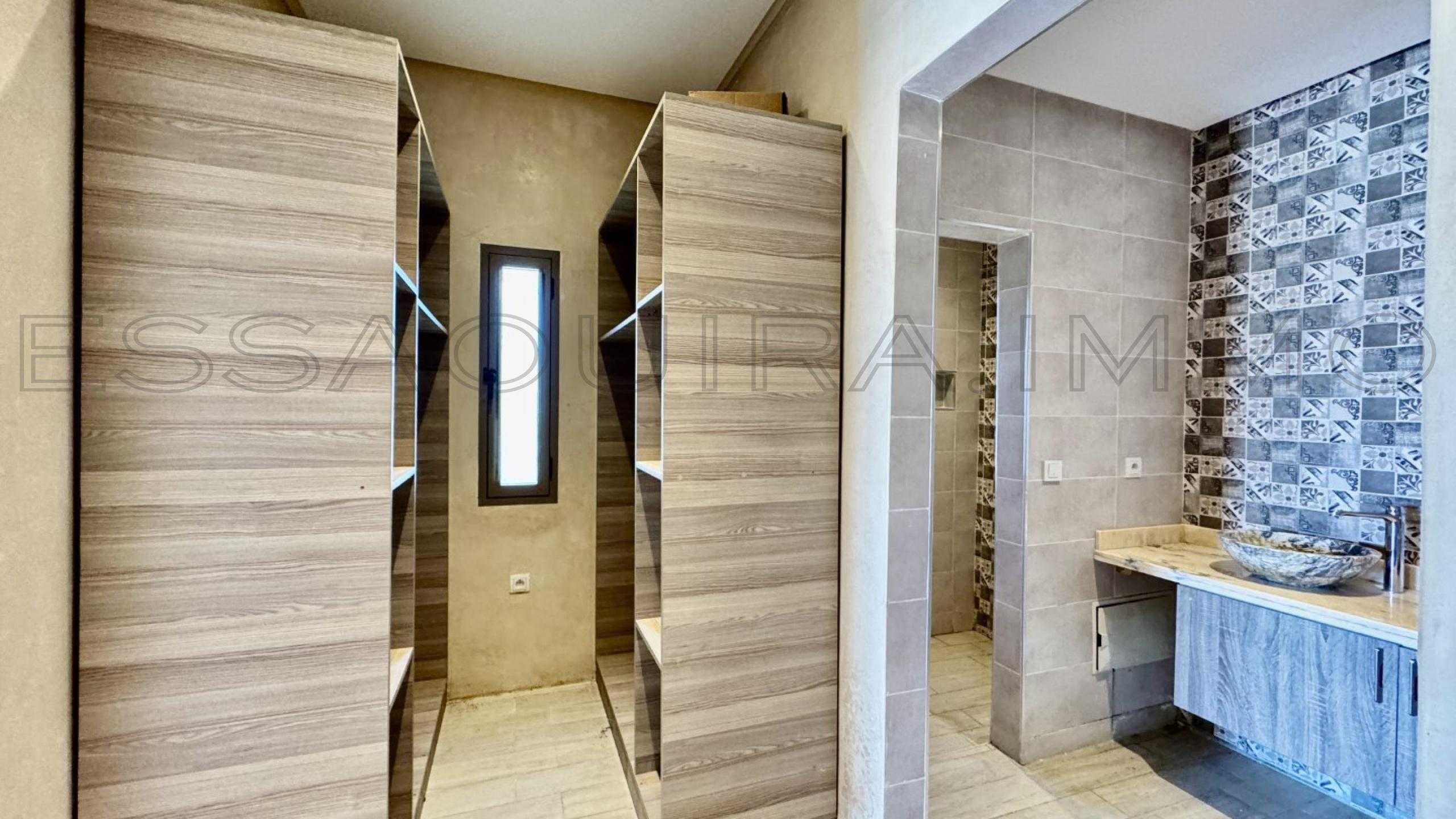 villa avec 3 chambres et 2 salles de bain