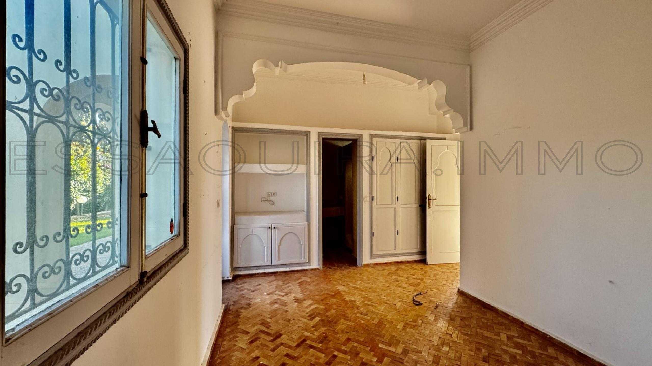 villa de 200 m&sup2; sur un terrain de 2,000 m&sup2;