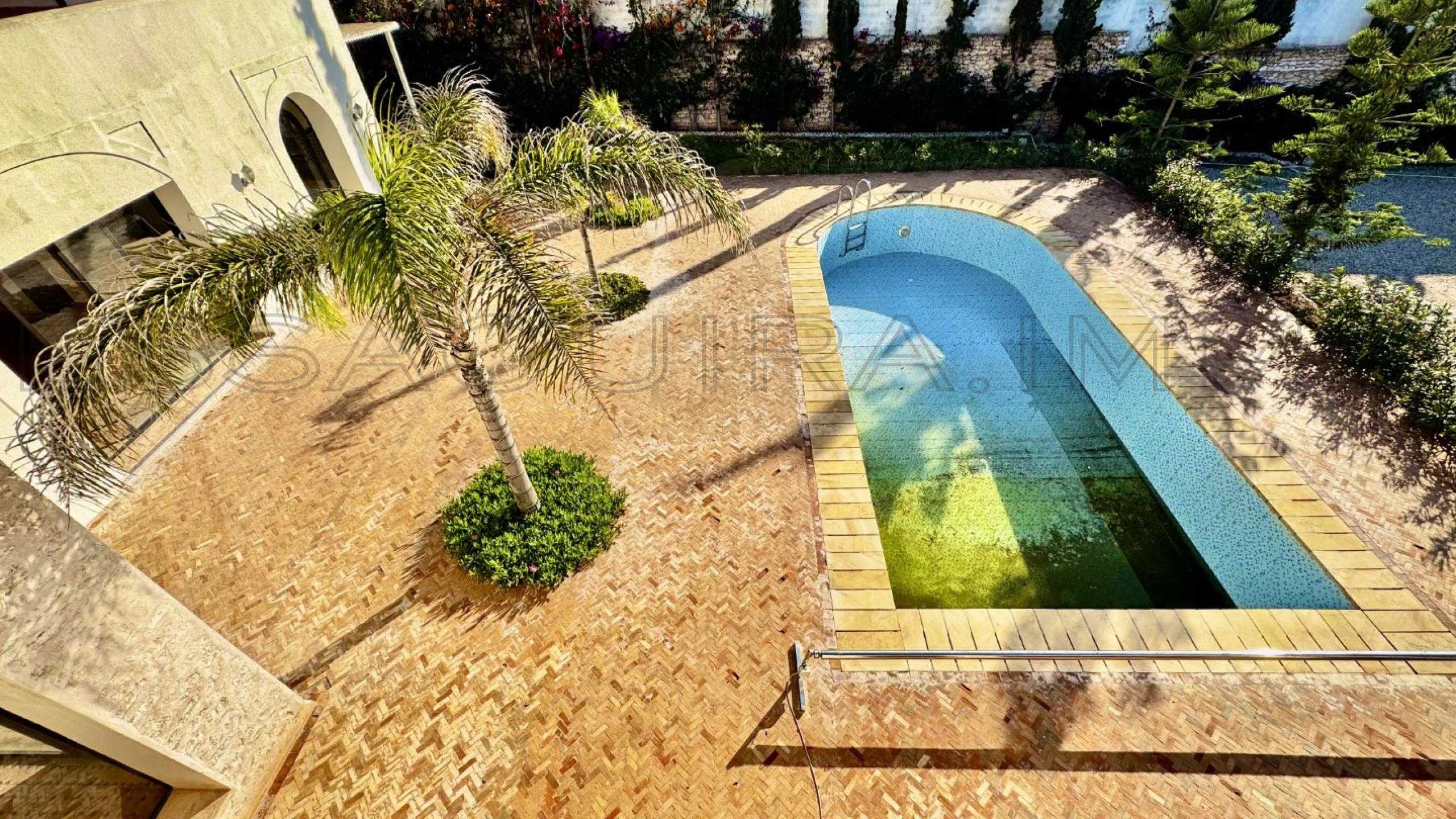 villa de 200 m&sup2; sur un terrain de 2,000 m&sup2;