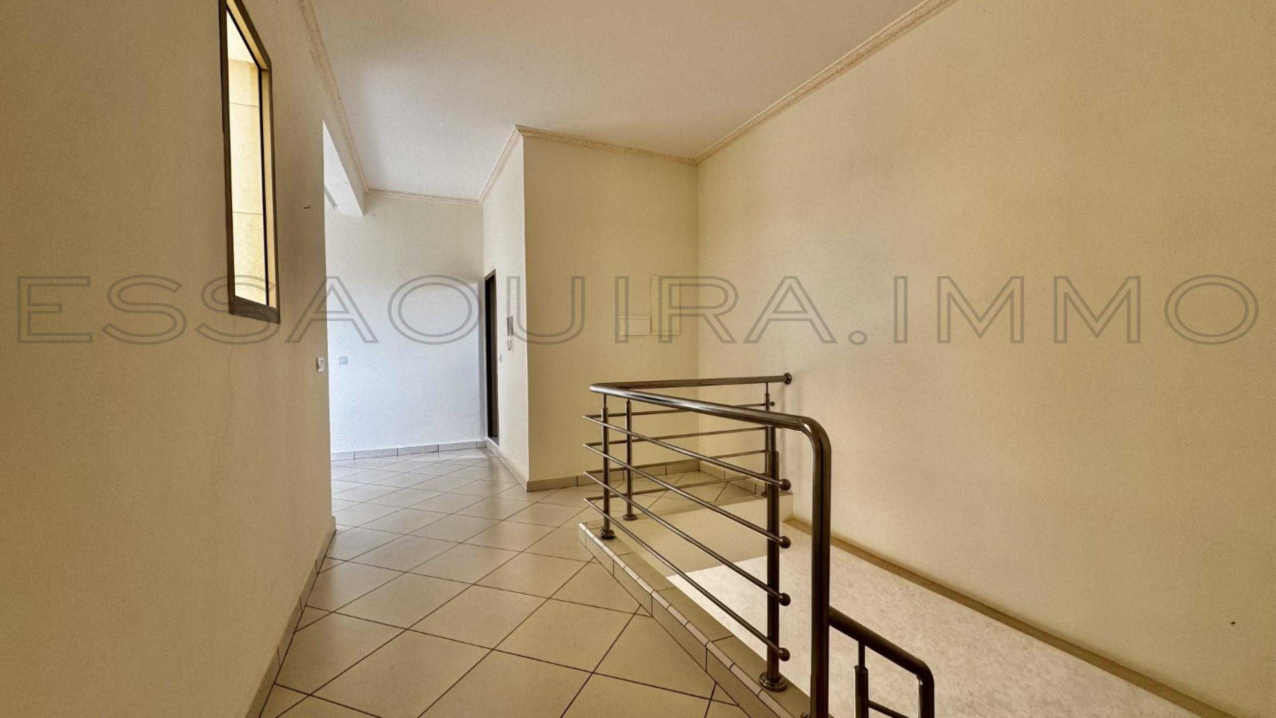 villa à 15 000dhs /mois
