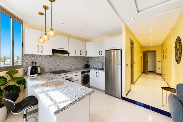 Appartement contemporain à deux pas de la plage