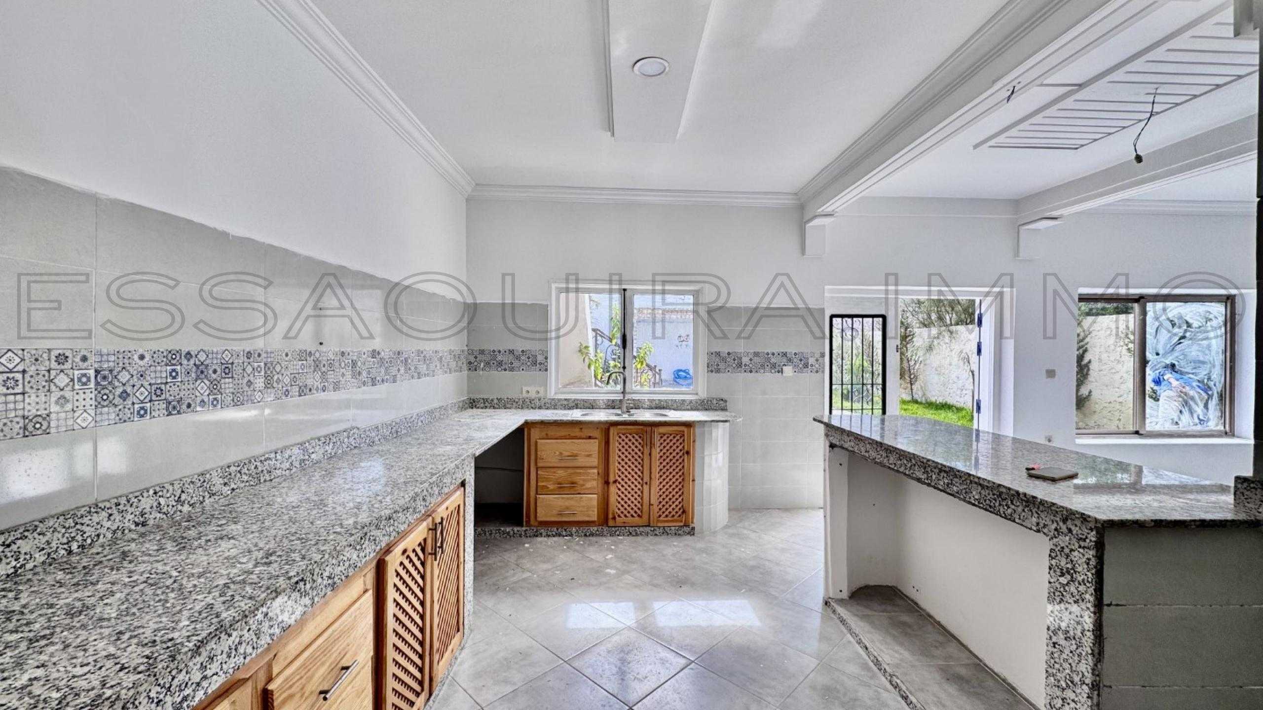 villa de 140 m&sup2; sur un terrain de 800 m&sup2;