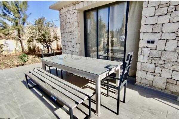 Villa Contemporaine de Plain-Pied – Meublée & Prête à Vivre