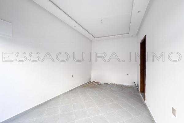 Local commercial titré de 18 m² – Secteur Azlef, Essaouira