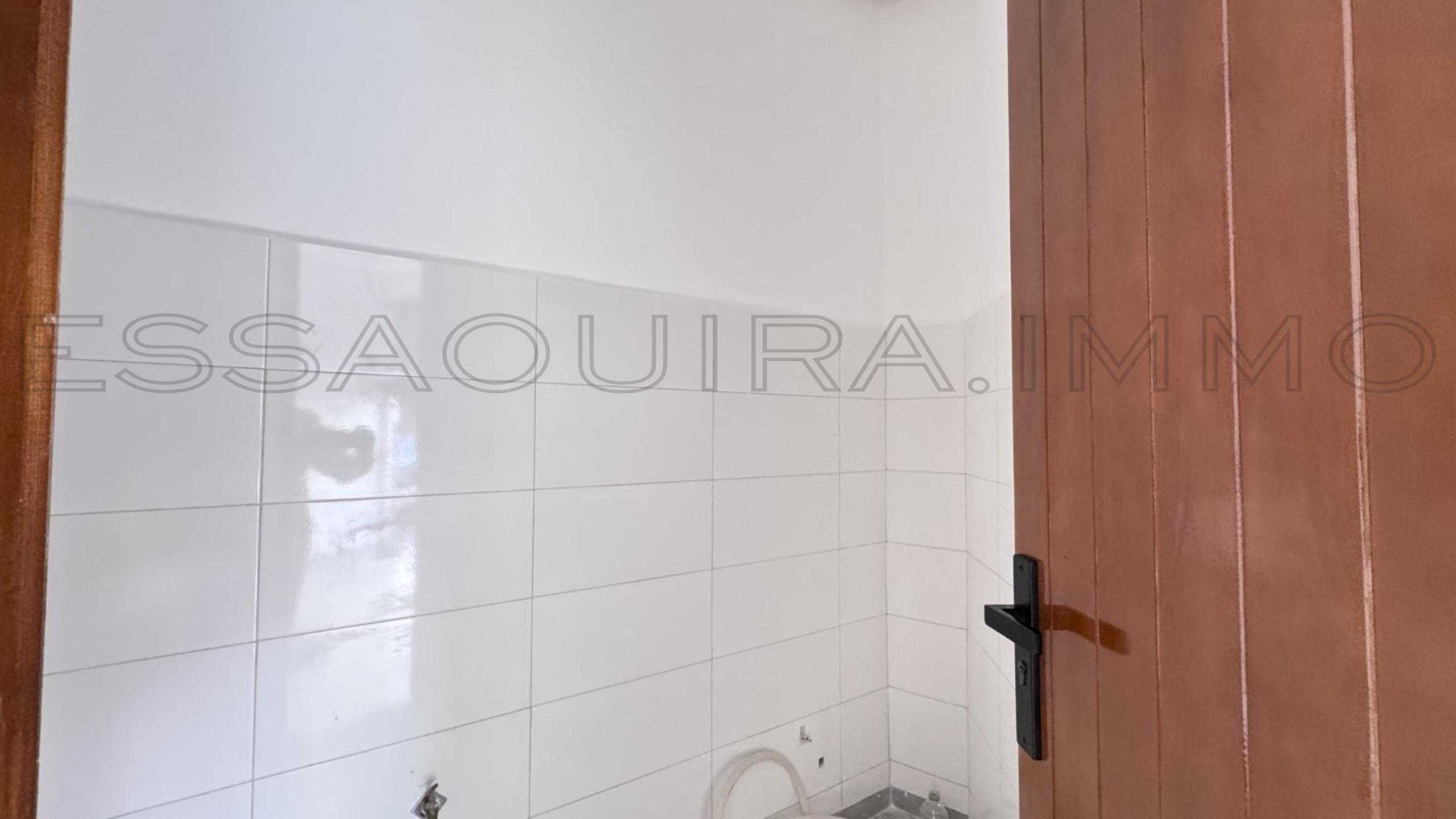 local commercial à 480 000dhs