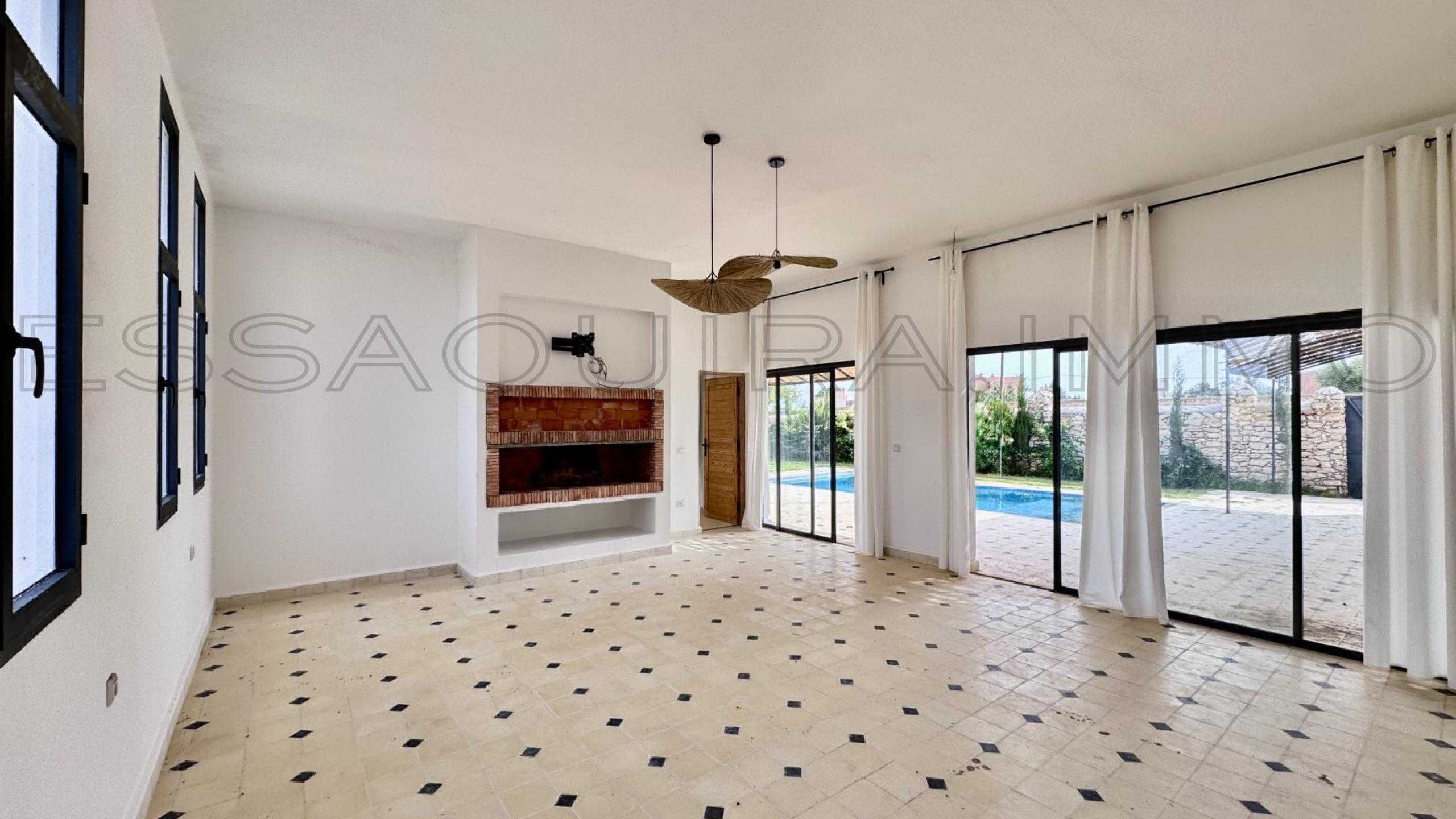 villa avec 3 chambres et 3 salles de bain