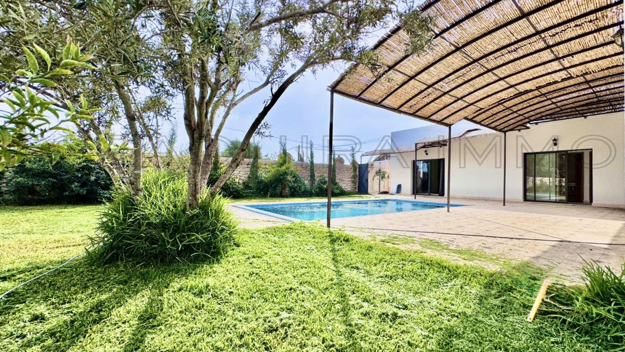 villa référence 2539