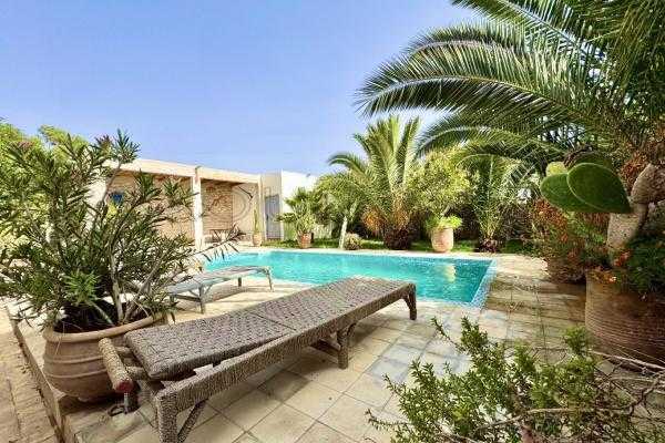 Villa Beldi Meublée – Charme & Confort à Ghazoua