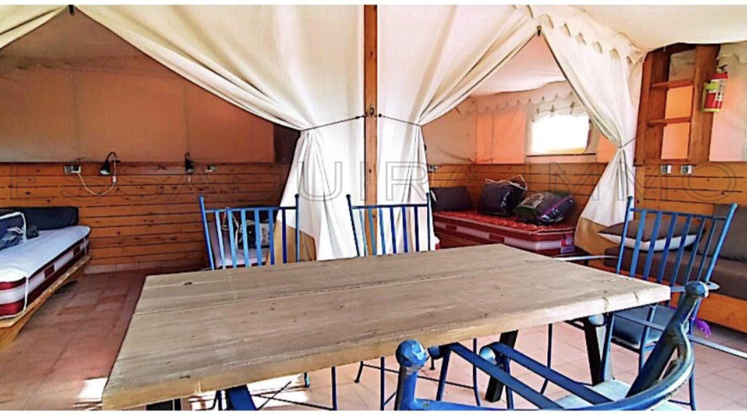 maison d'hôtes avec 5 chambres et 4 salles de bain