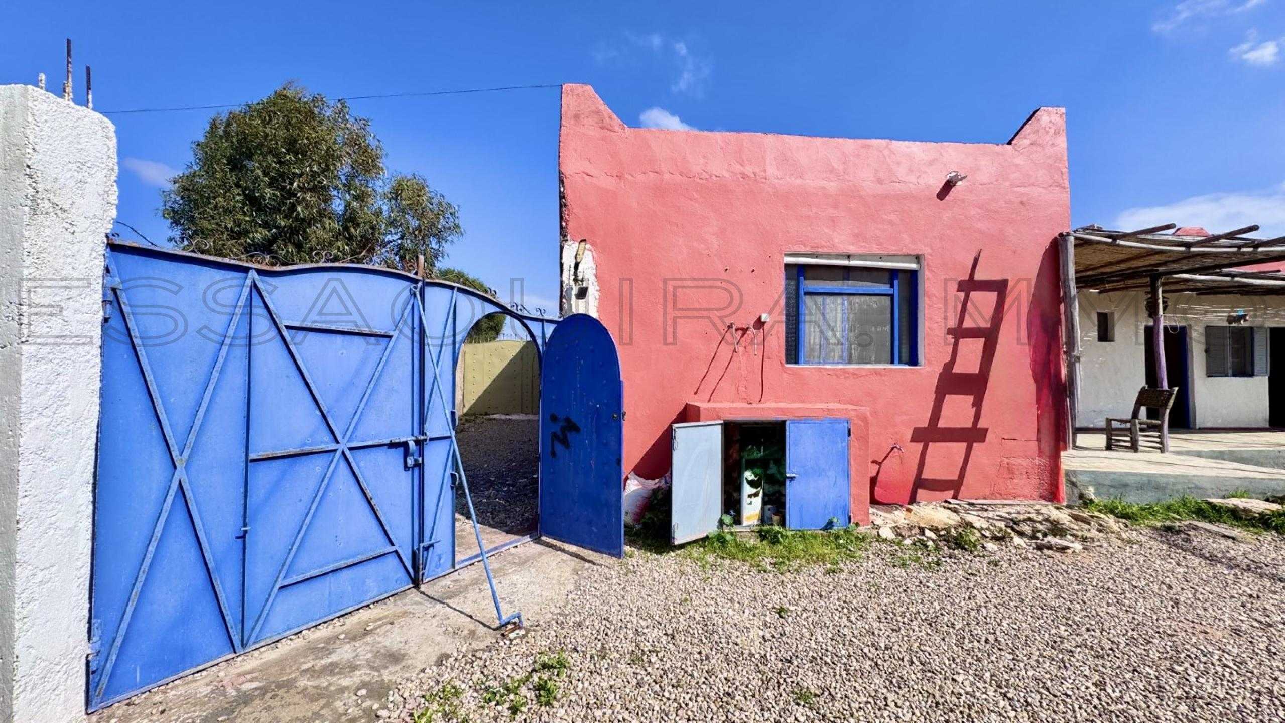 maison avec 3 chambres et 3 salles de bain