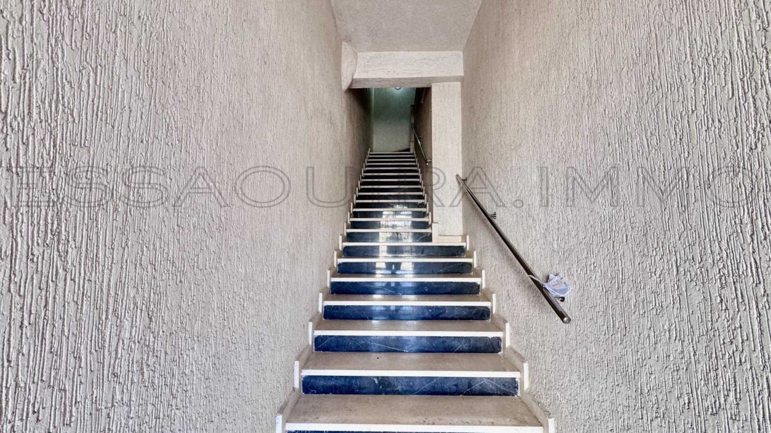 appartement avec 2 chambres et 1 salle de bain