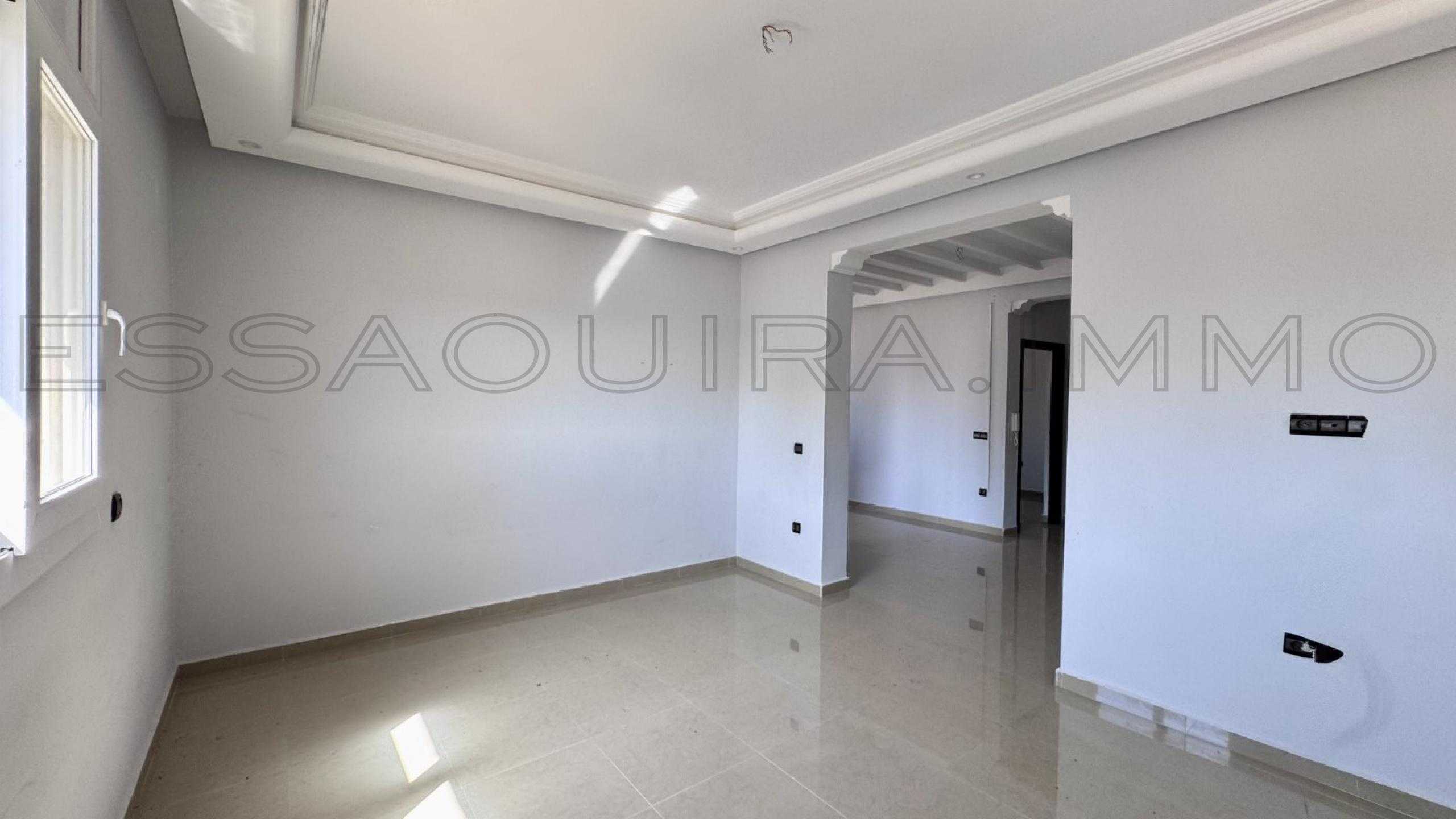 appartement avec 2 chambres et 1 salle de bain