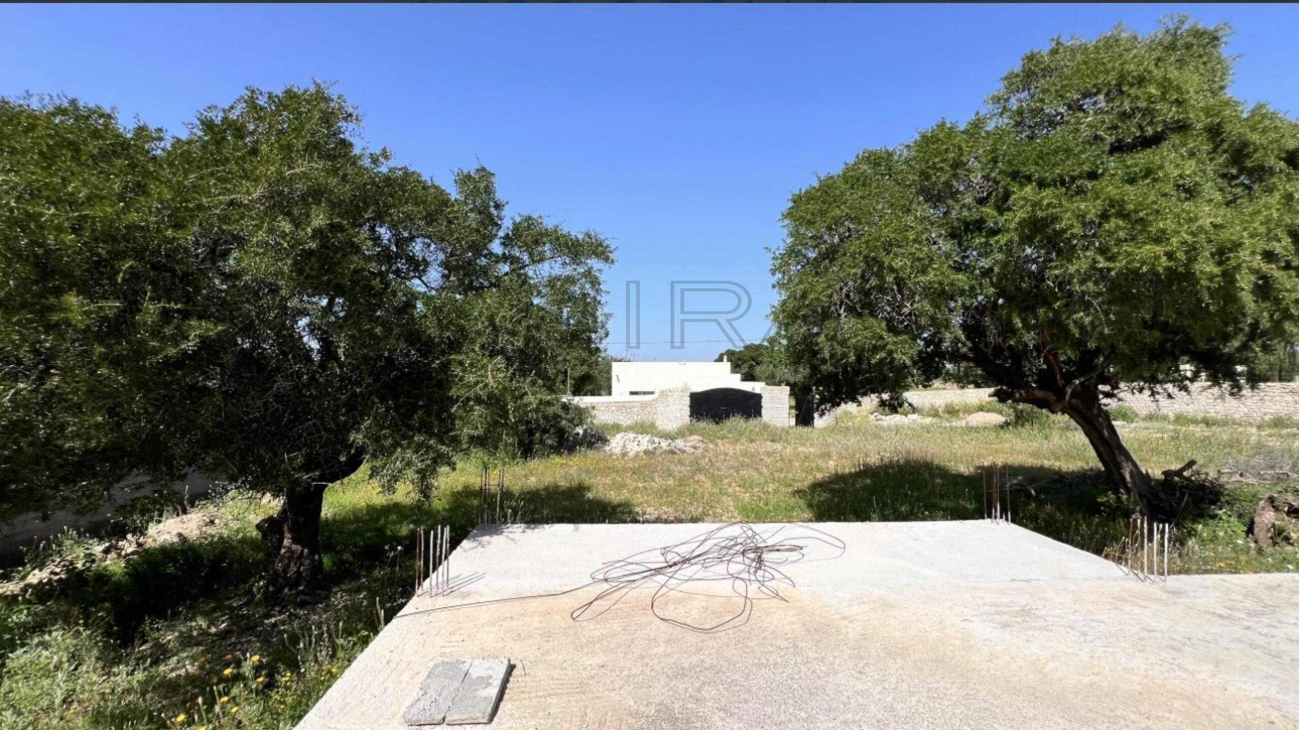 terrain à 147 000€