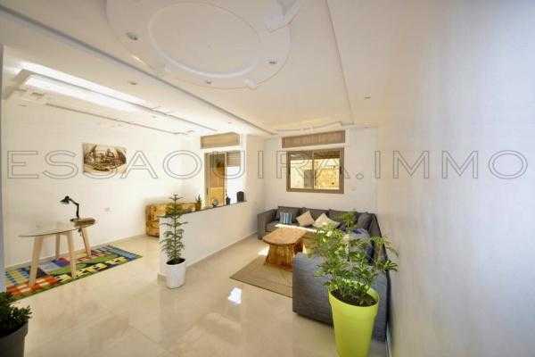 Appartement meublé lumineux avec double balcon 