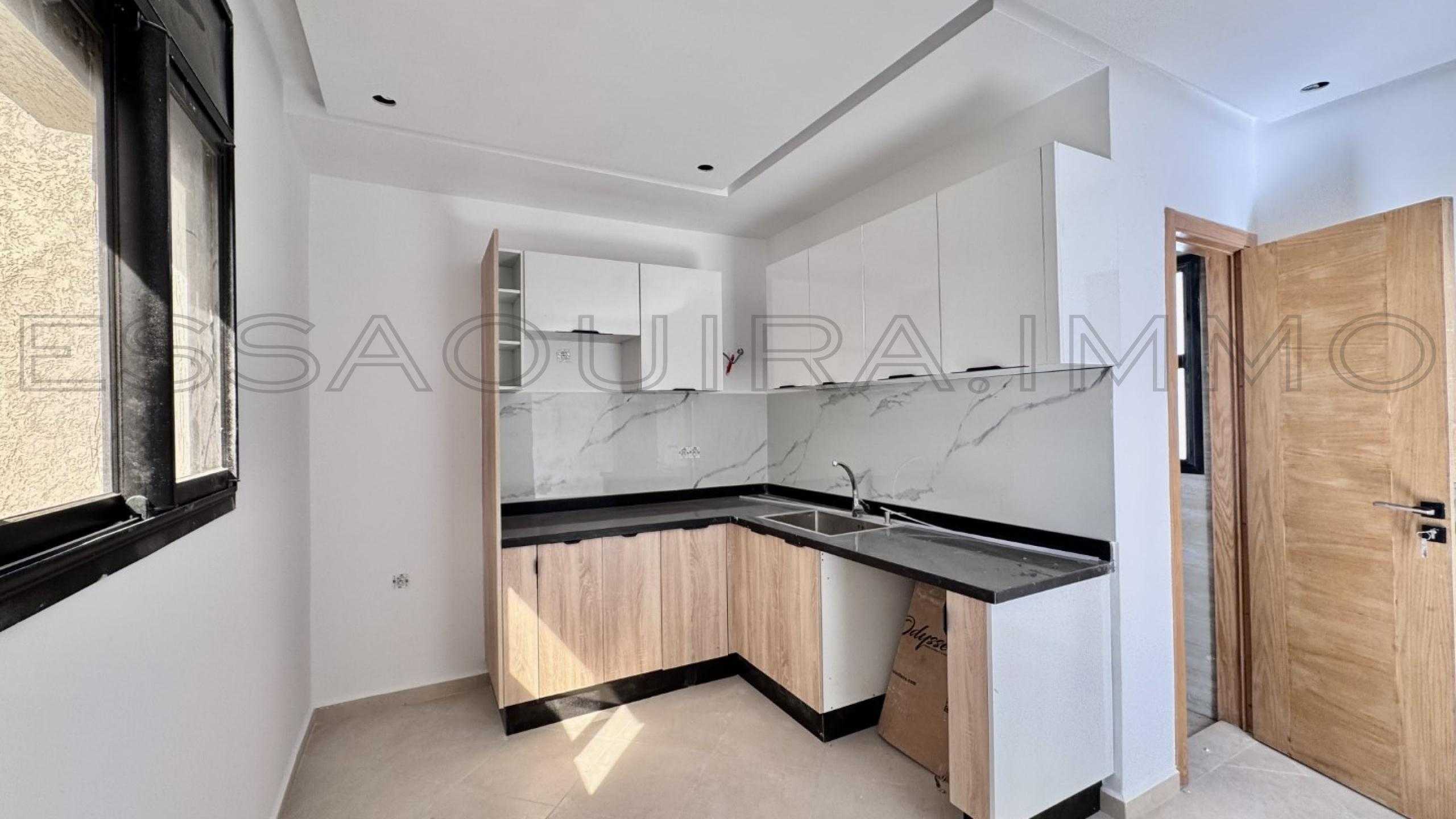 appartement avec 2 chambres et 1 salle de bain