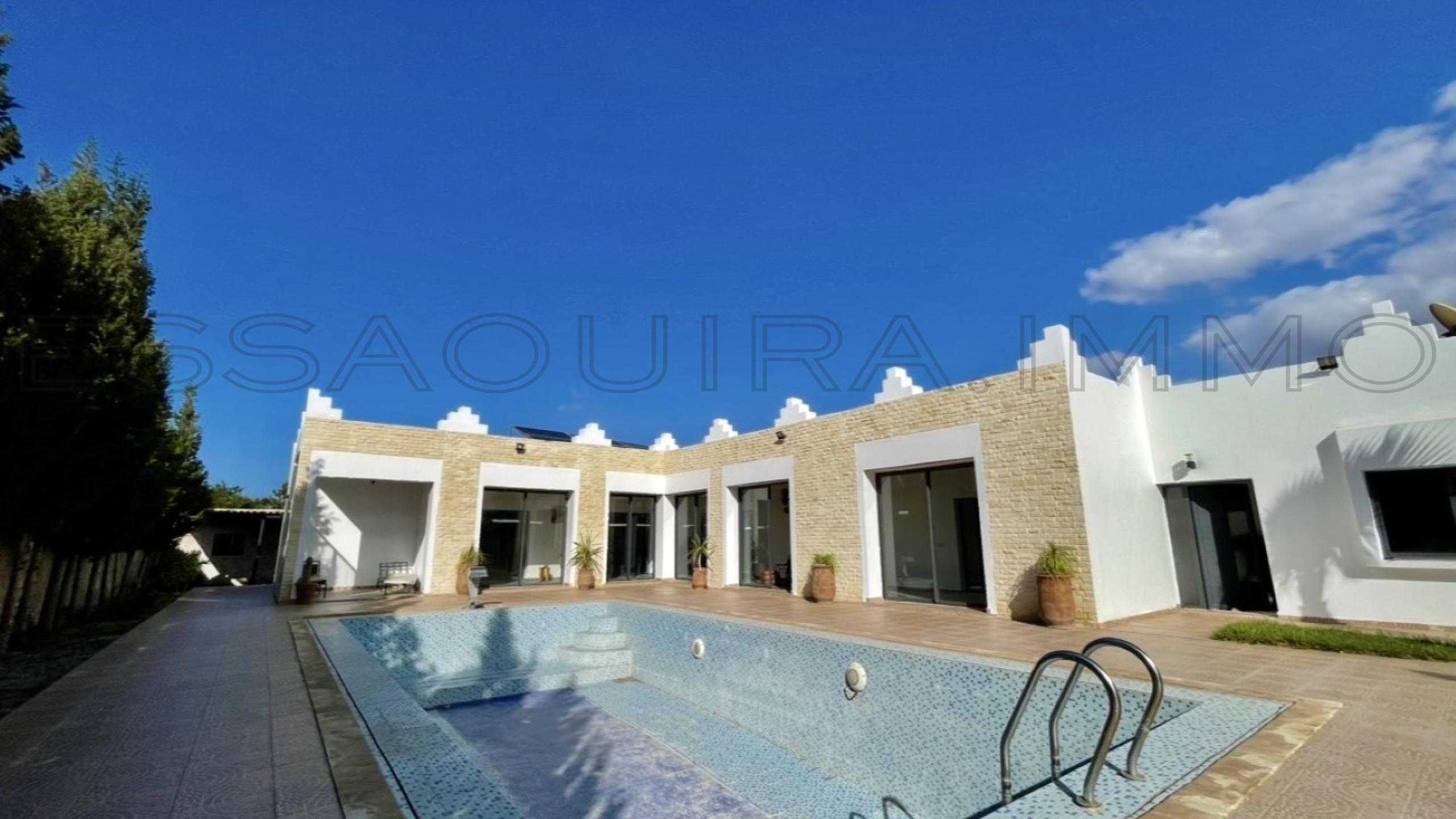 villa référence 2557