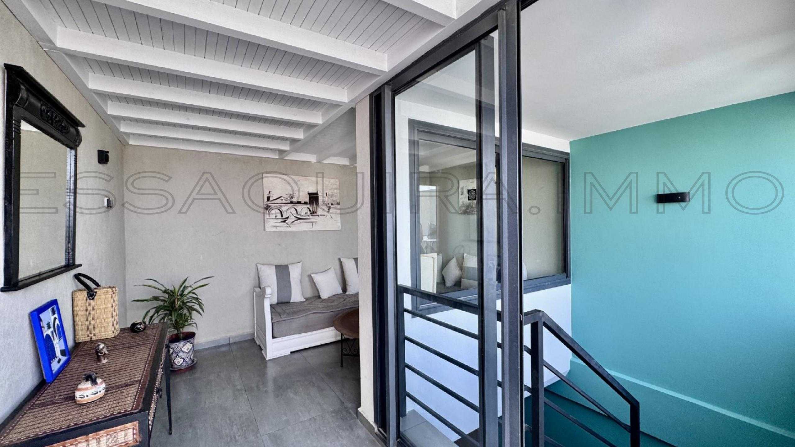 appartement avec 2 chambres et 1 salle de bain