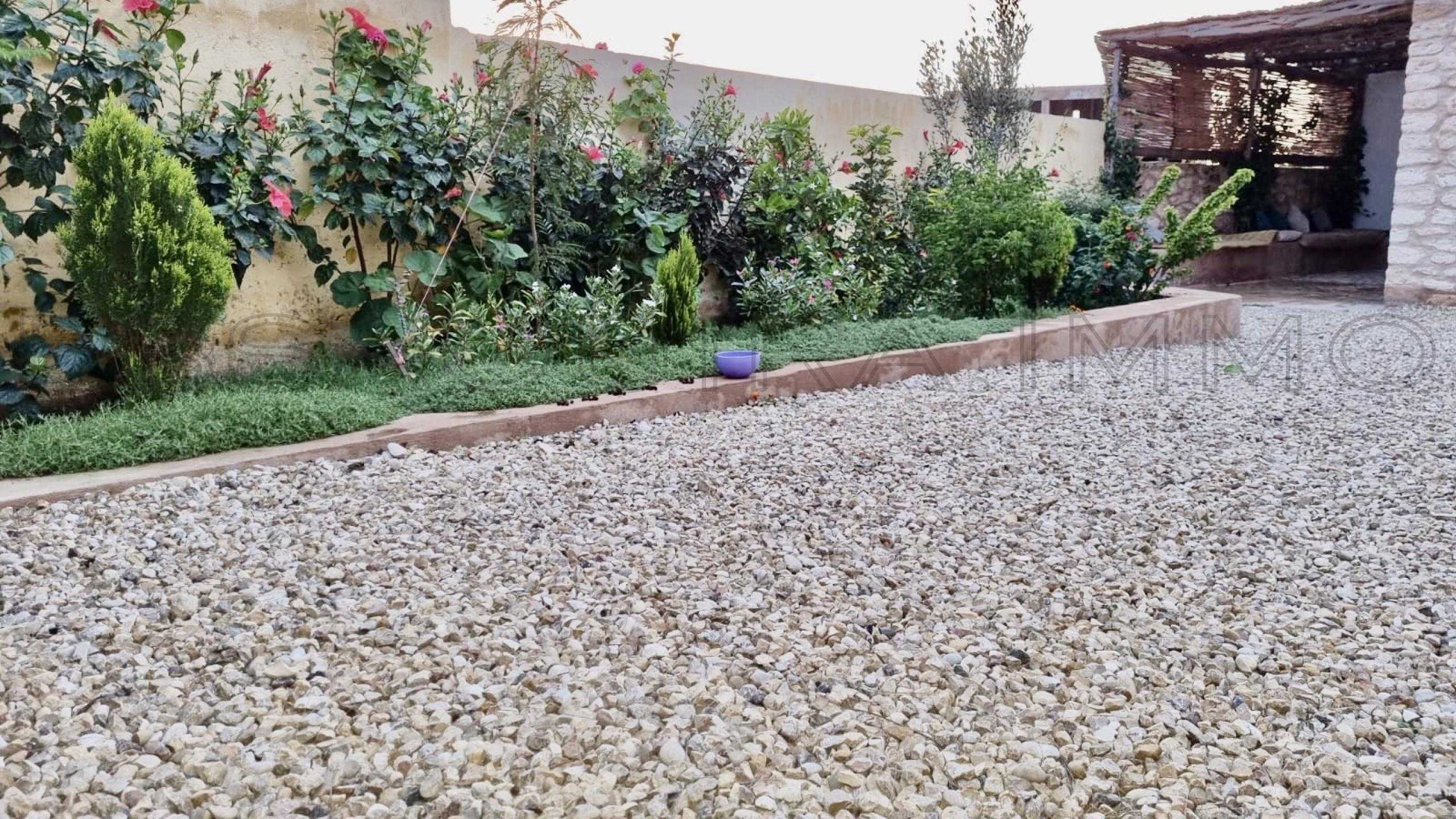 maison référence 2561