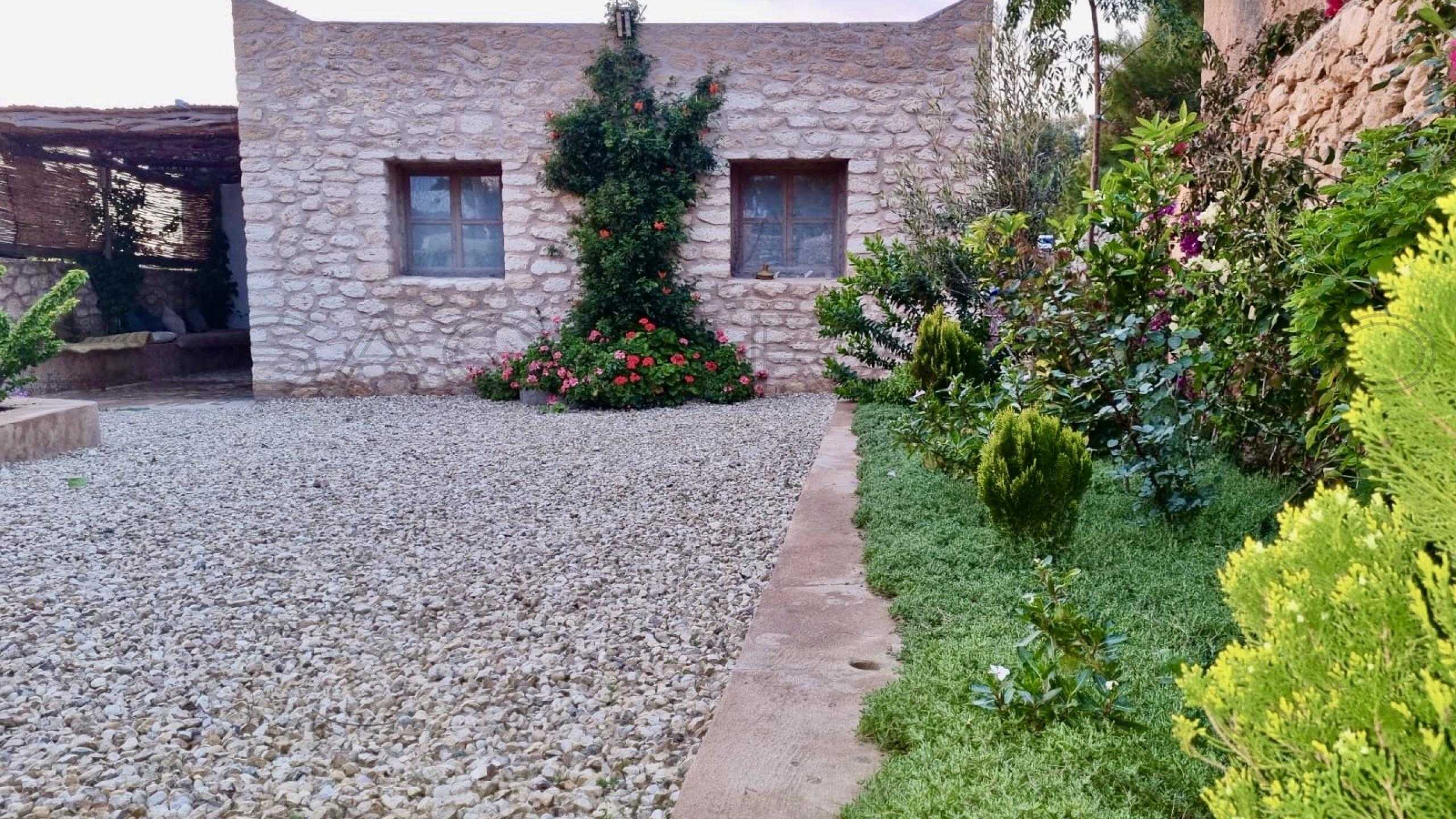 maison référence 2561