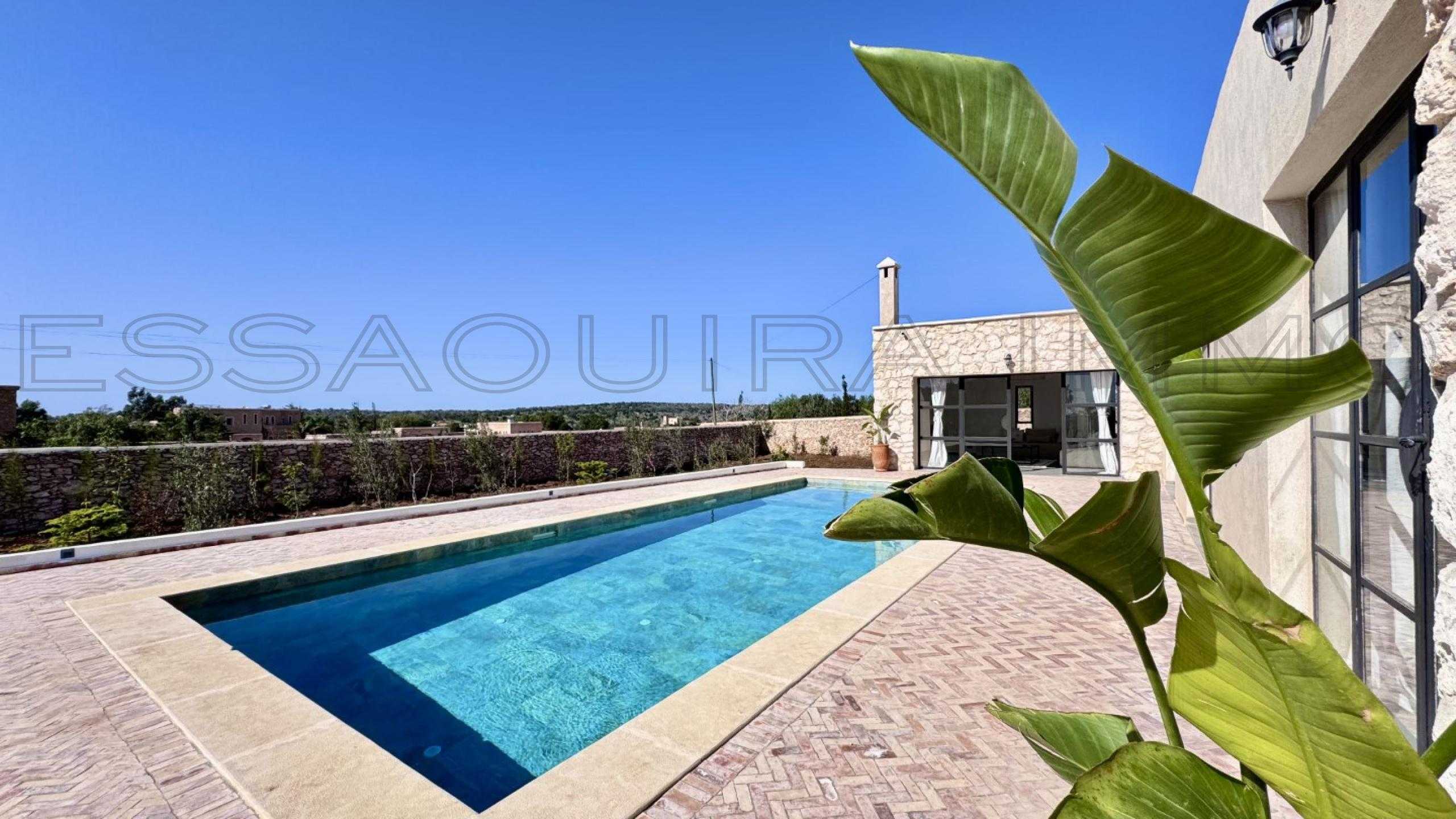 villa avec 3 chambres et 3 salles de bain