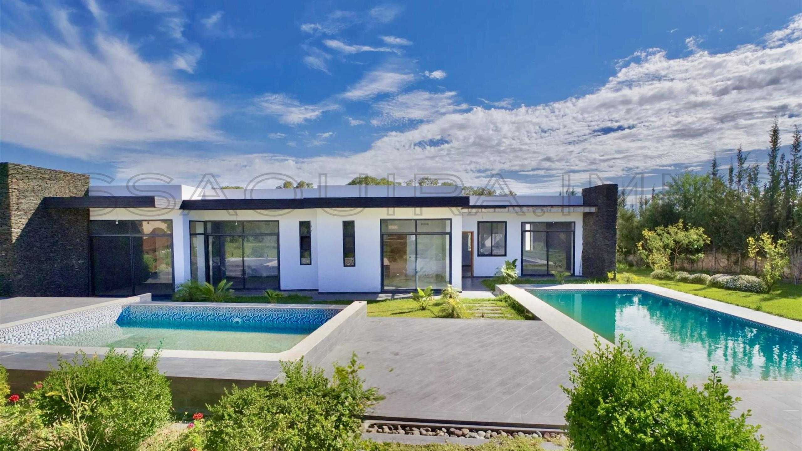 villa référence 2565