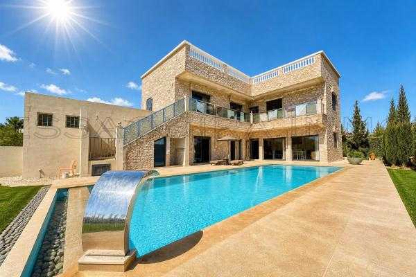 Magnifique Villa Meublée Moderne – Luminosité & Intimité