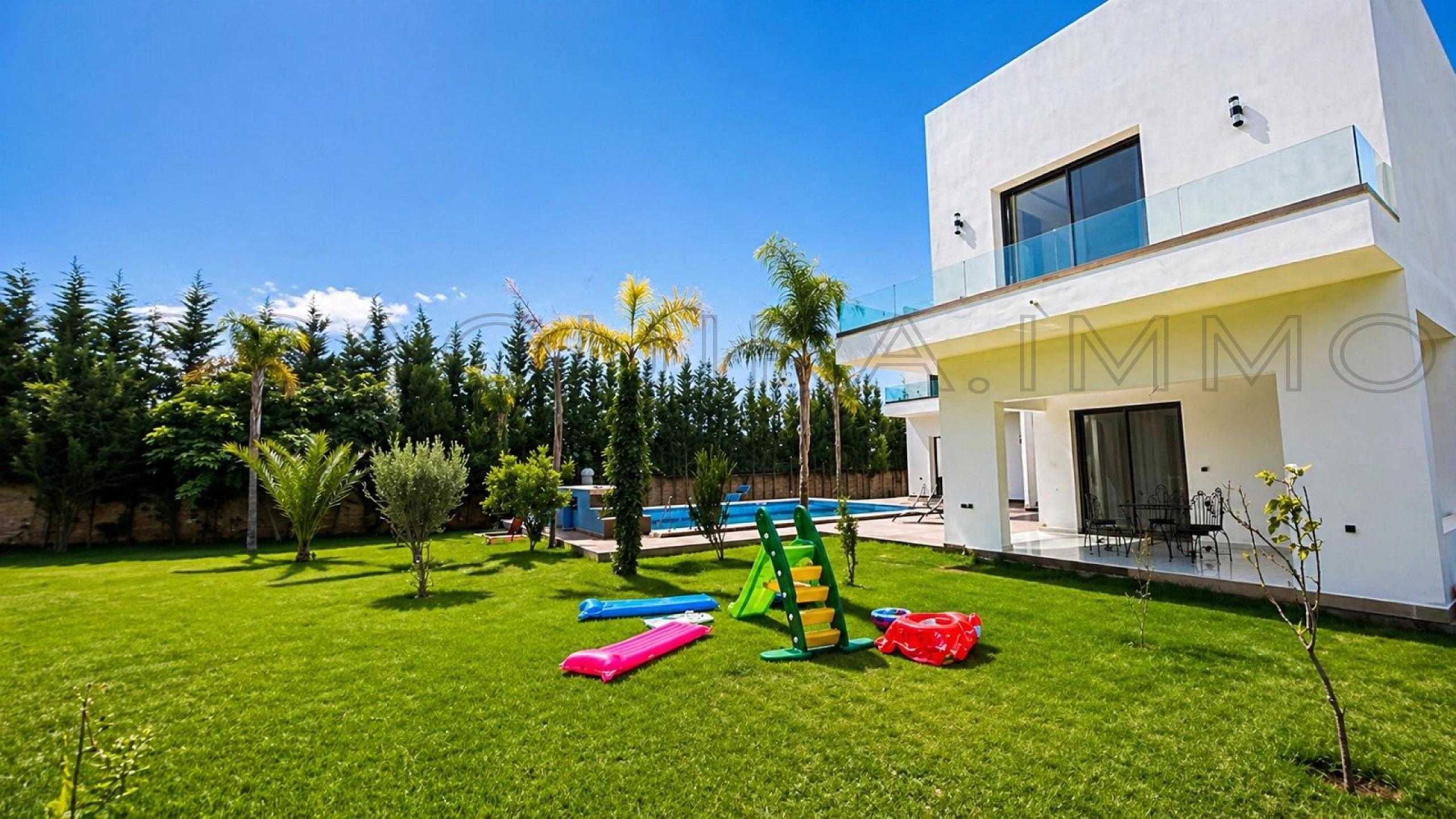 villa avec 4 chambres et 3 salles de bain