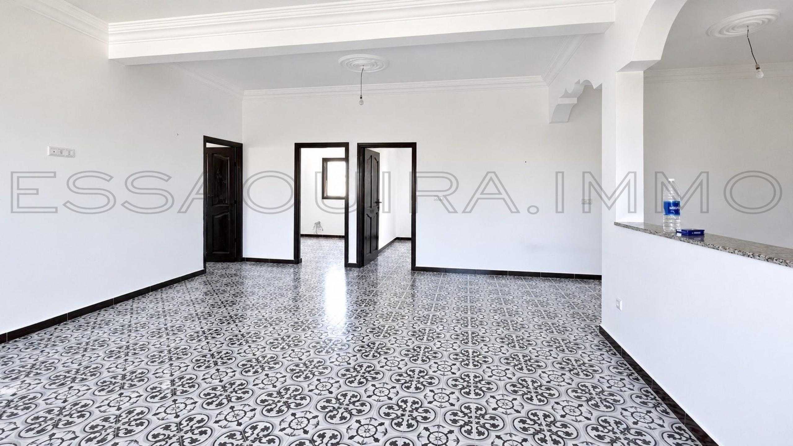 maison avec 3 chambres et 3 salles de bain