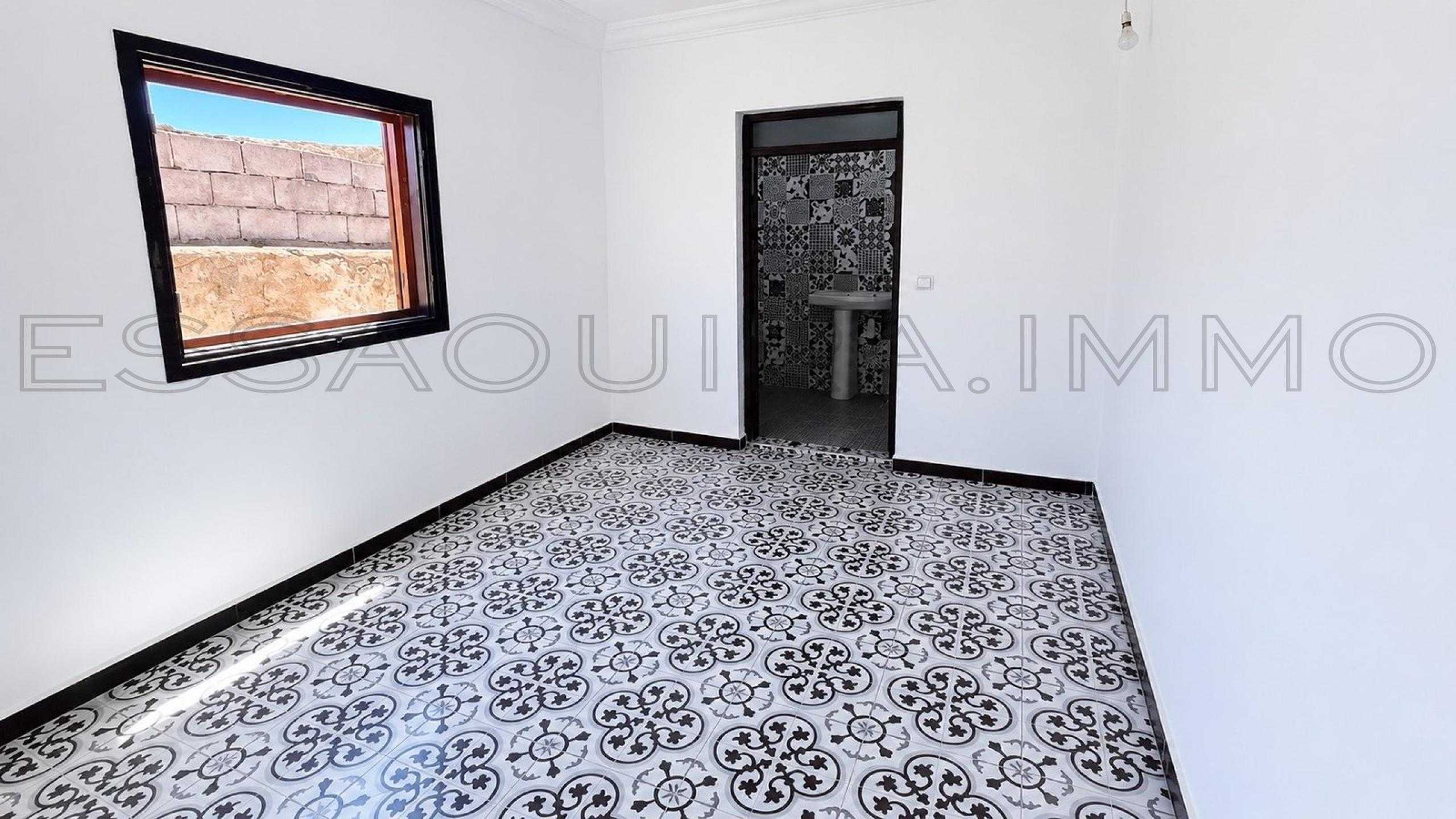 maison de 102 m&sup2; sur un terrain de 500 m&sup2;