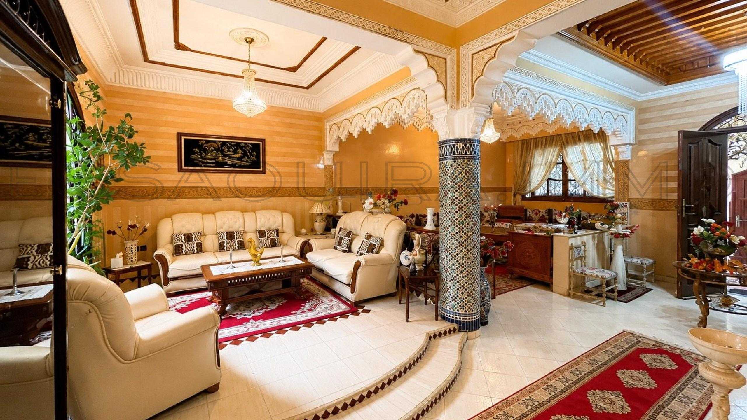 villa de 340 m&sup2; sur un terrain de 150 m&sup2;